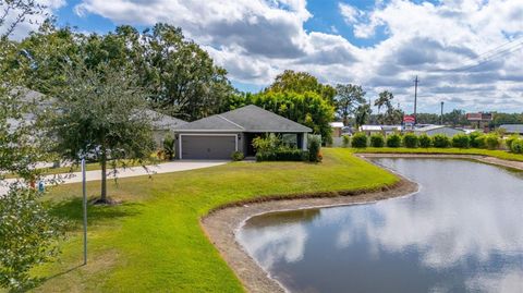 Photo of 1052 Rivershore Avenue, Lakeland, FL 33809 (MLS # S5137091)
