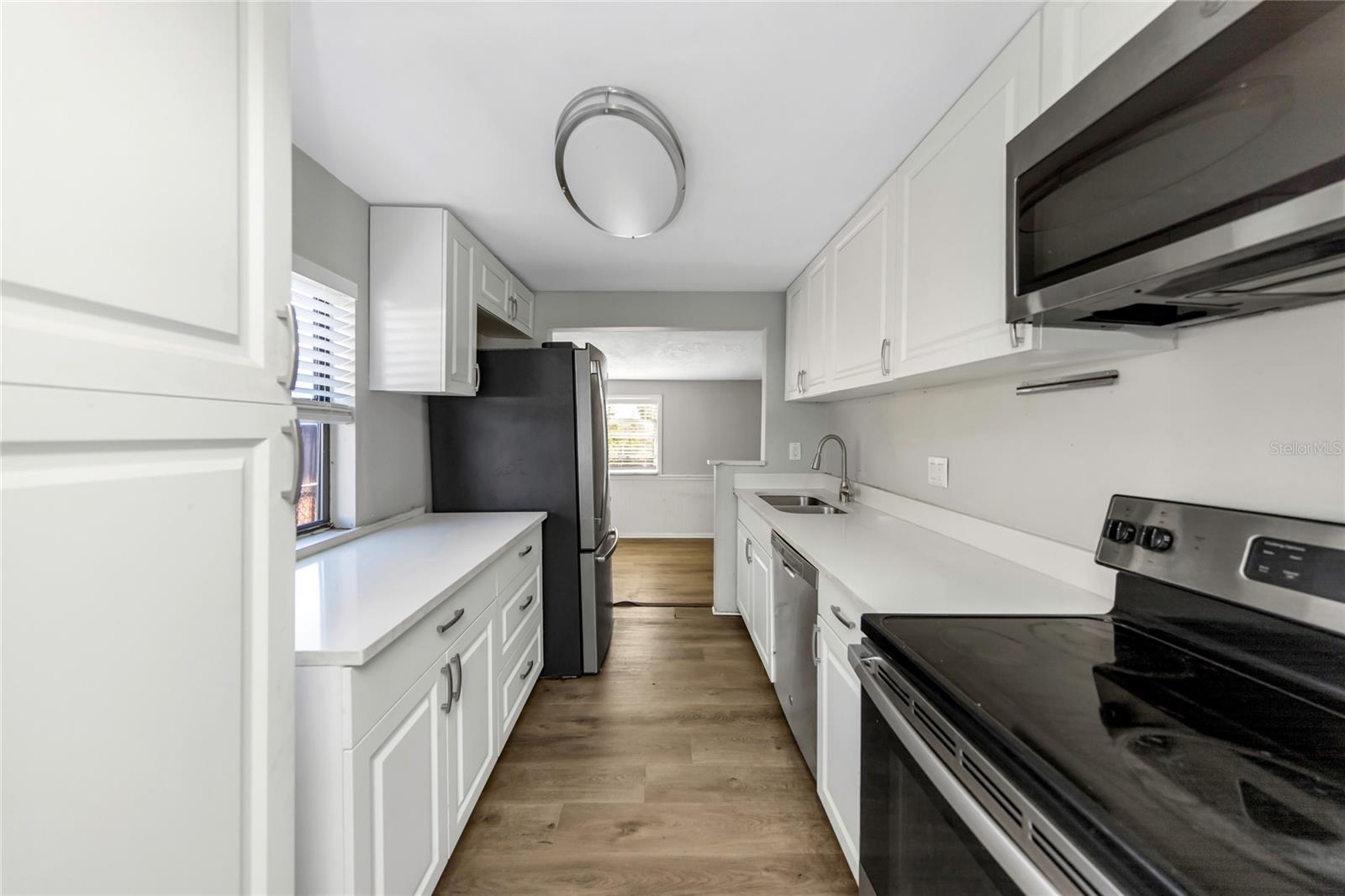 CLEAR VISTA - Residential