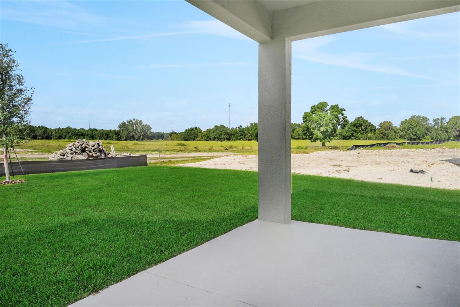 RESERVES AT HAMMOCK OAKS - Residential