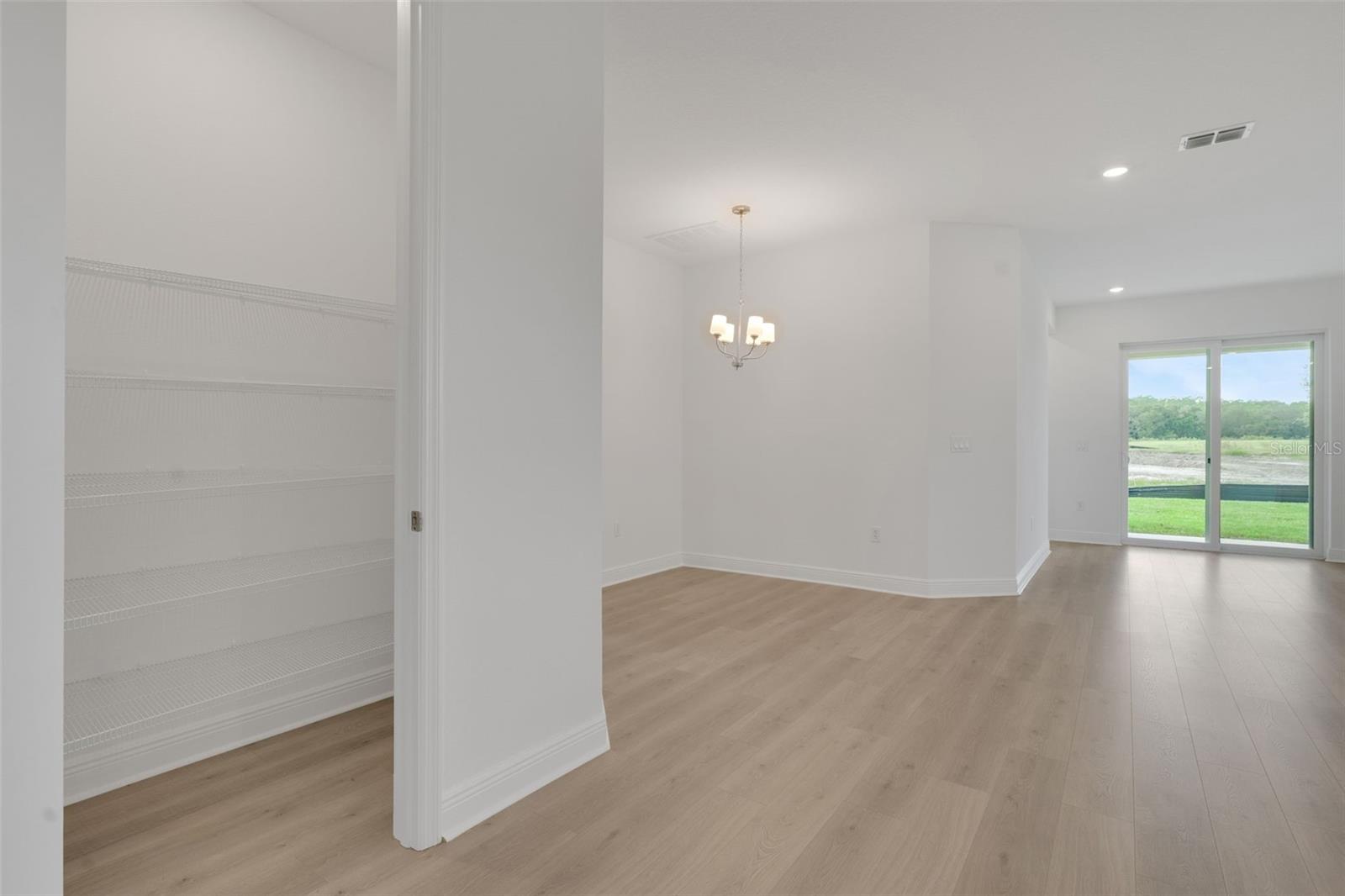 RESERVES AT HAMMOCK OAKS - Residential