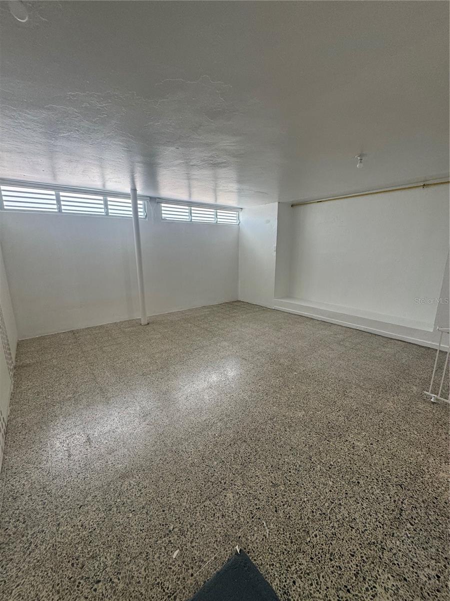 ALTURAS DE TORRIMAR - Residential