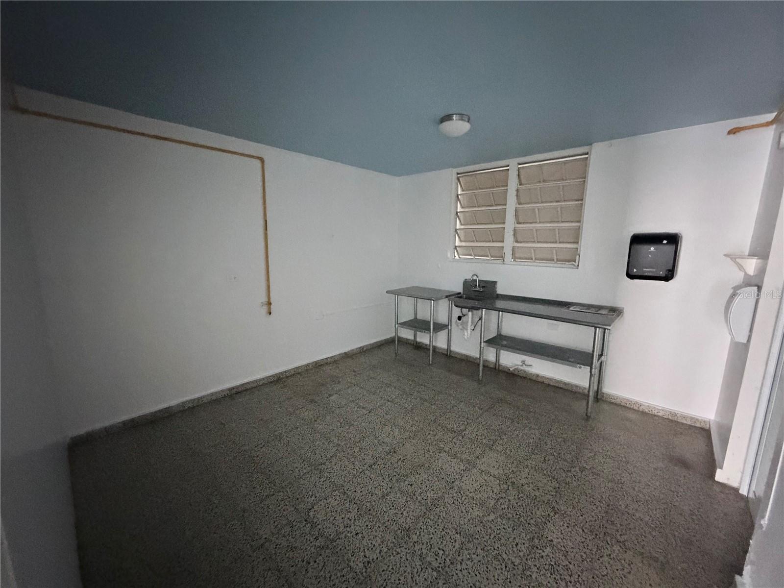 ALTURAS DE TORRIMAR - Residential