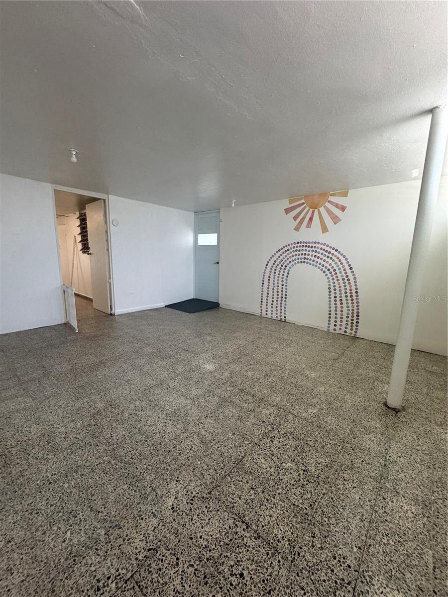 ALTURAS DE TORRIMAR - Residential