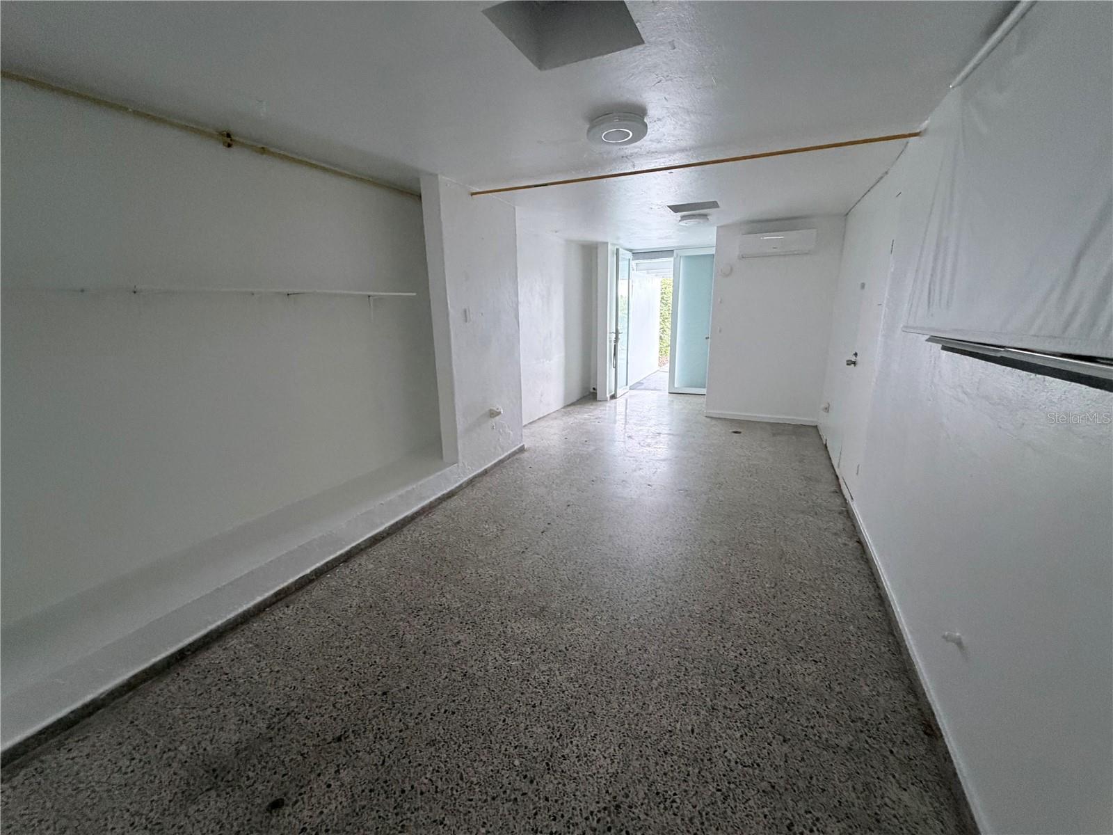 ALTURAS DE TORRIMAR - Residential