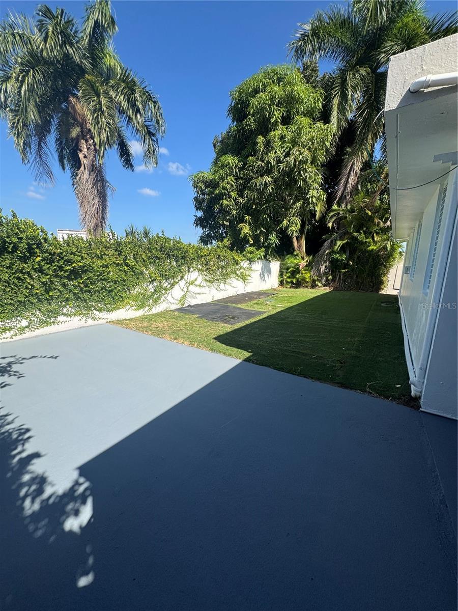 ALTURAS DE TORRIMAR - Residential