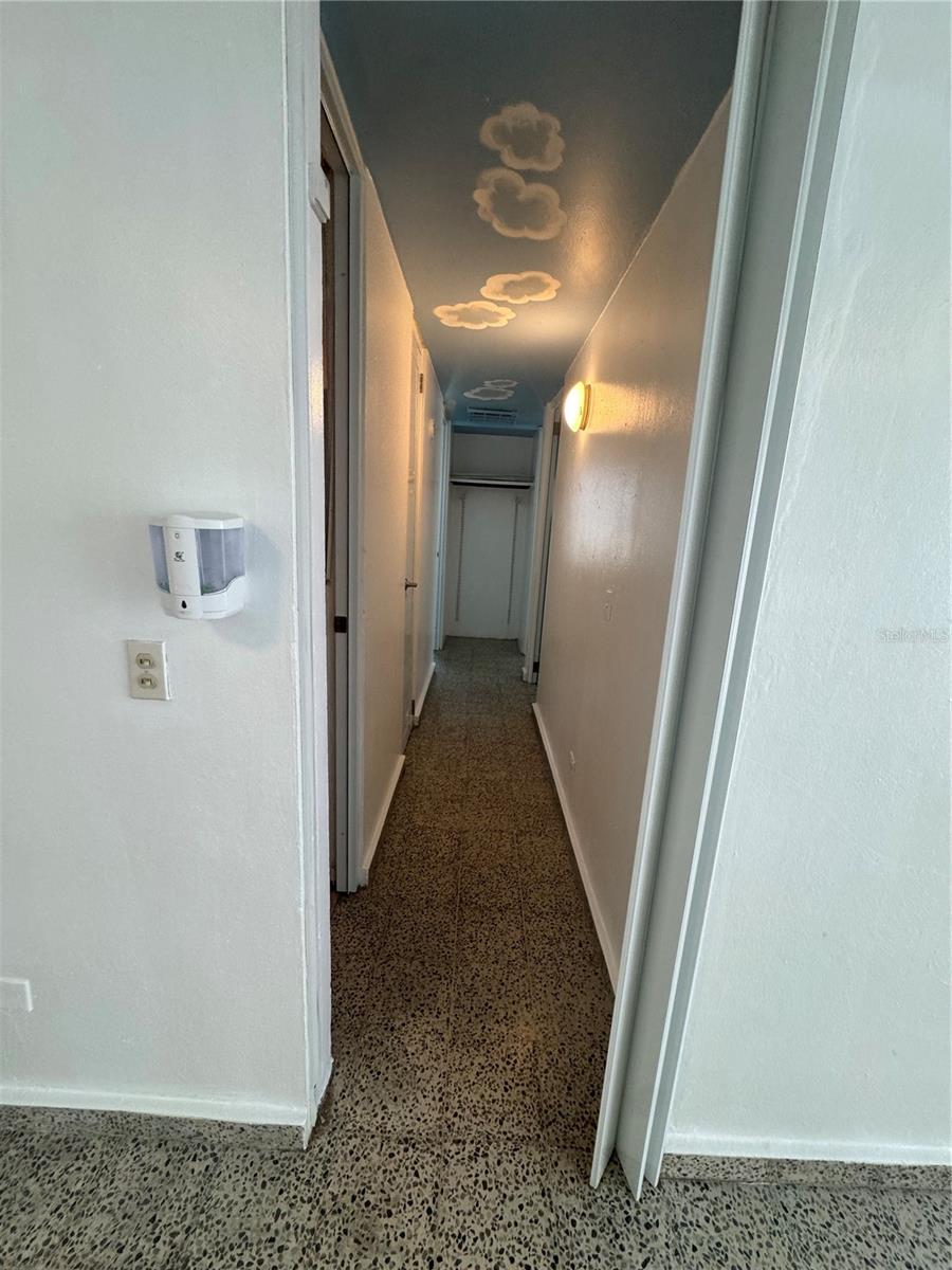 ALTURAS DE TORRIMAR - Residential