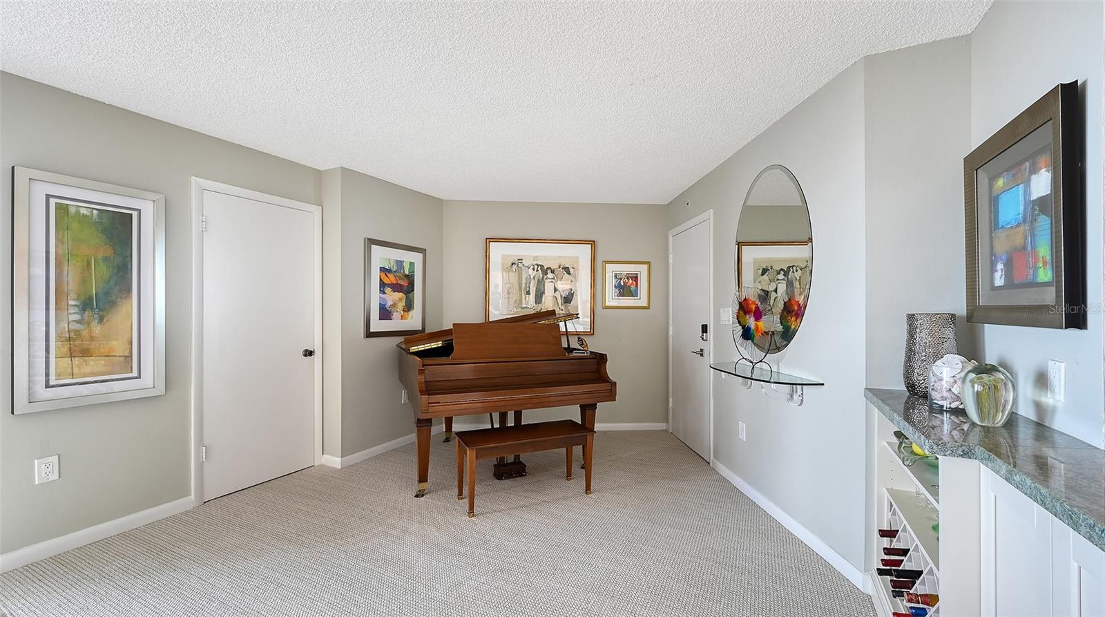 101 BENJAMIN FRANKLIN DRIVE 73