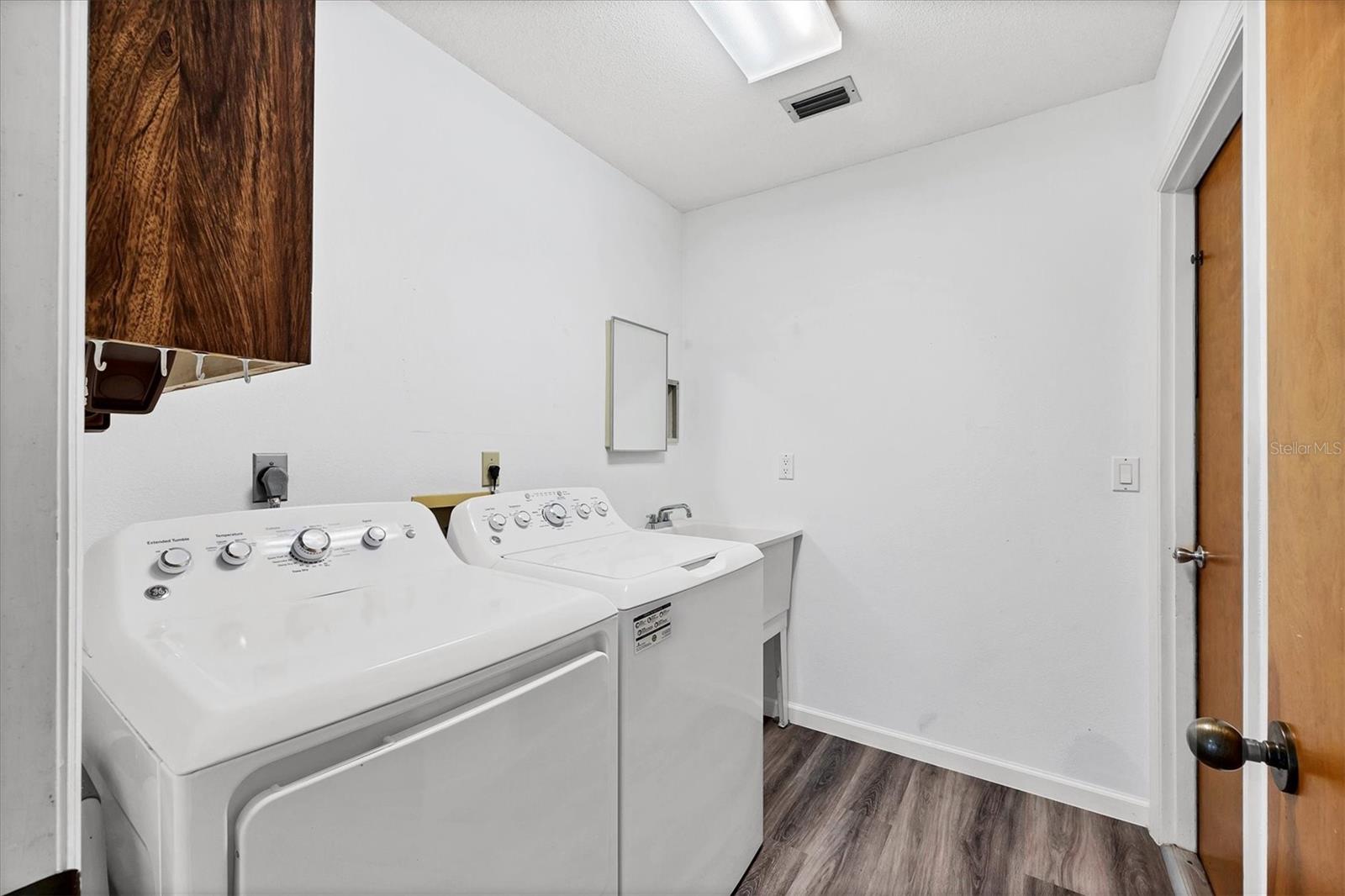 GULF VIEW ESTATES - Residential