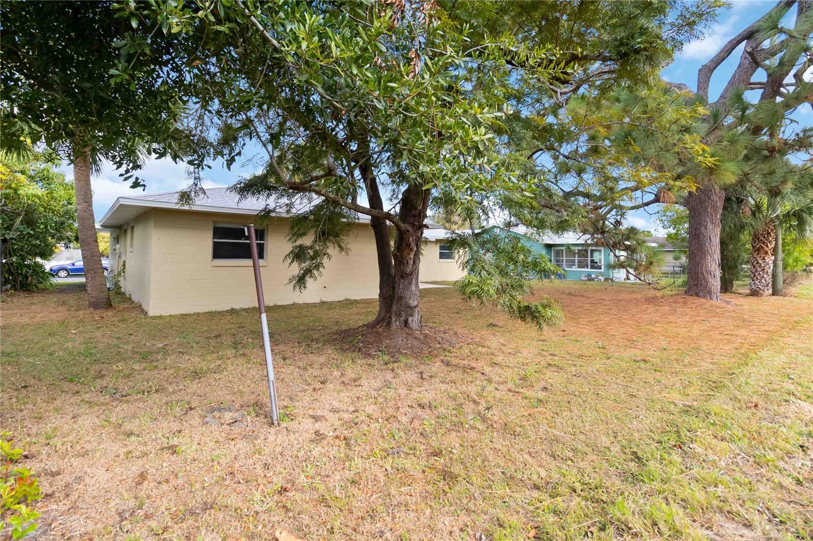 BONNIE BROOK - Residential