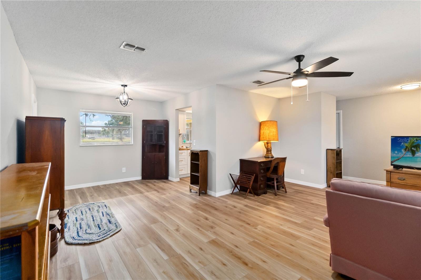 BONNIE BROOK - Residential