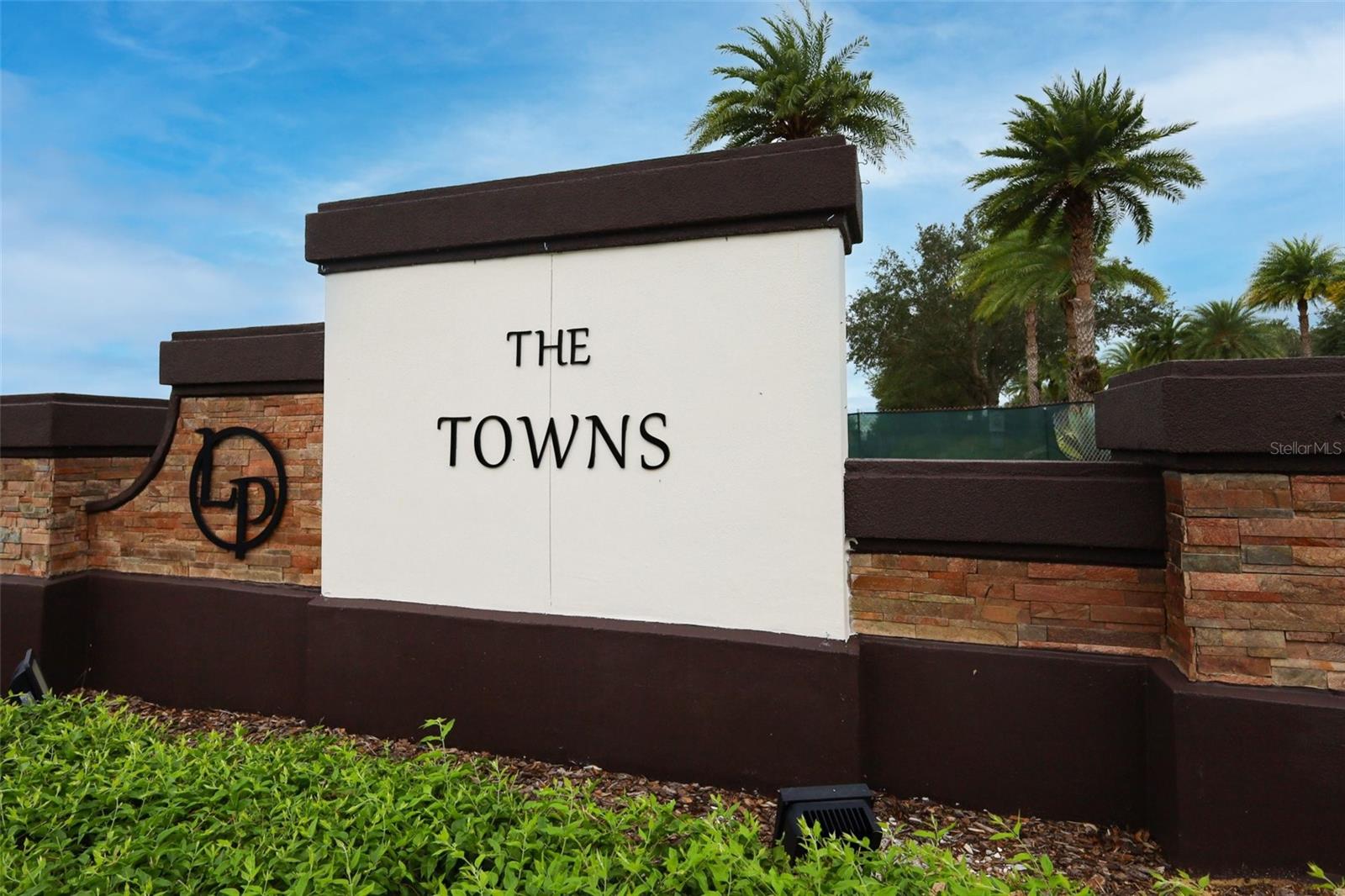 TOWNS LEGACY PARK - Residential