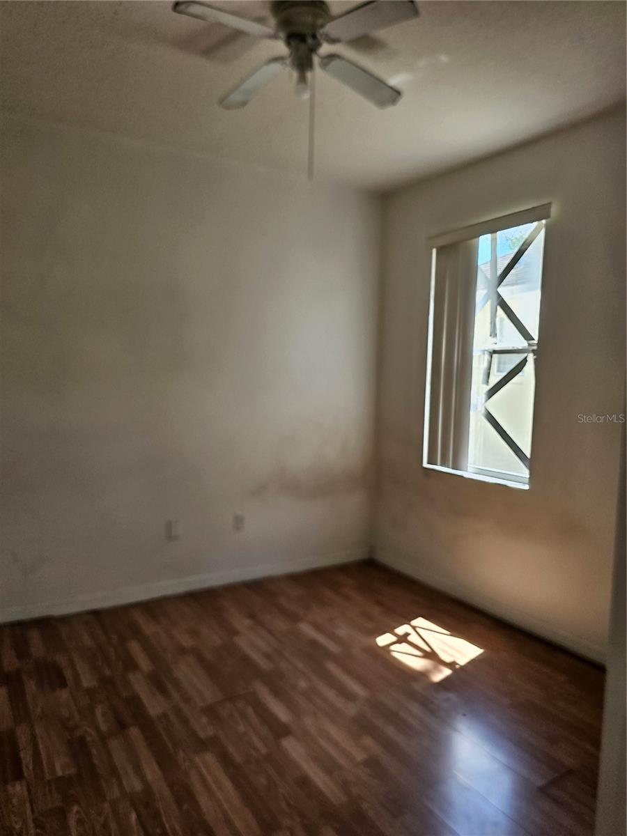 CALABAY PARC AT TOWER LAKE - Residential