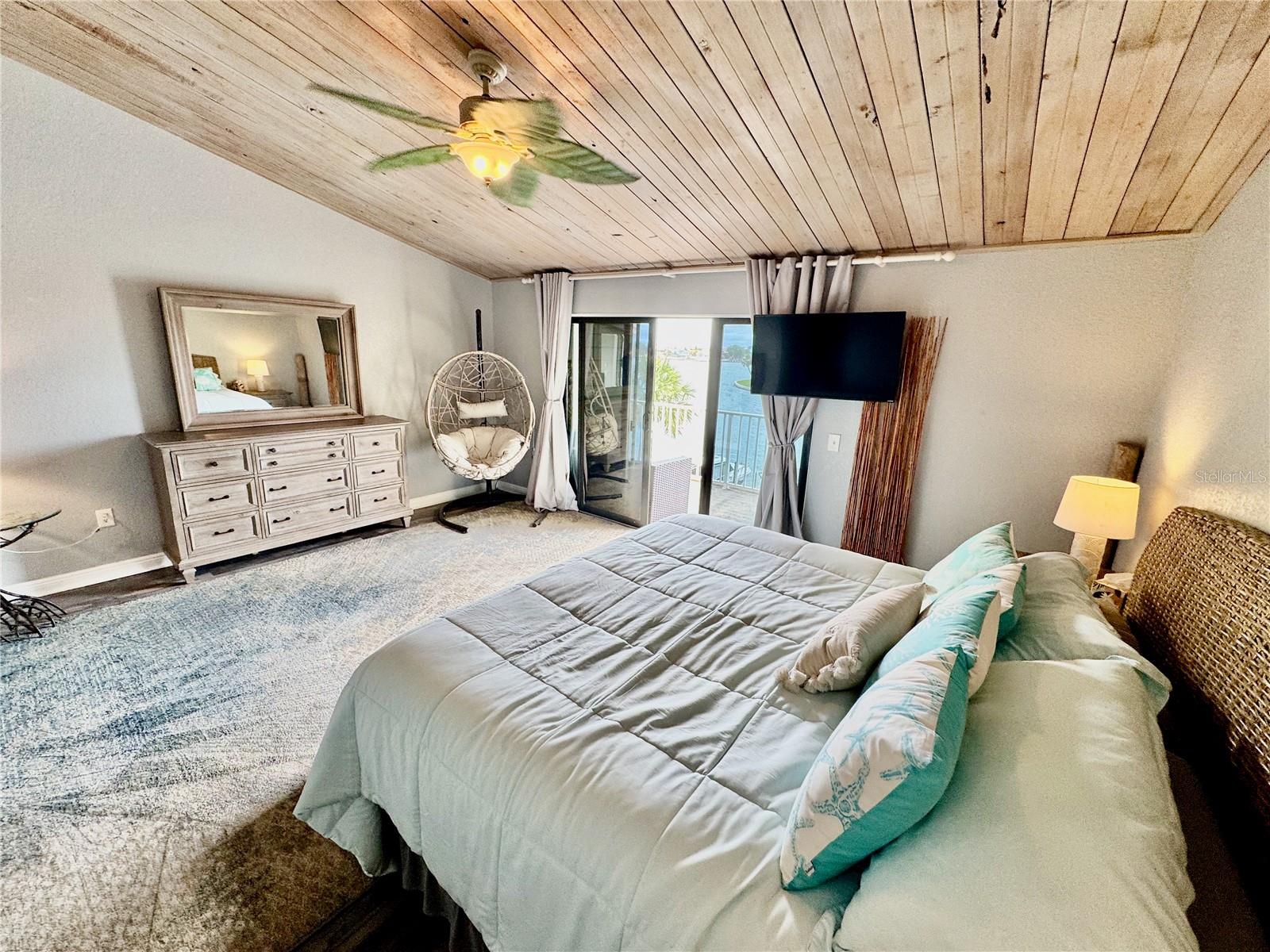 VILLAGE OF PARADISE ISLAND - Residential