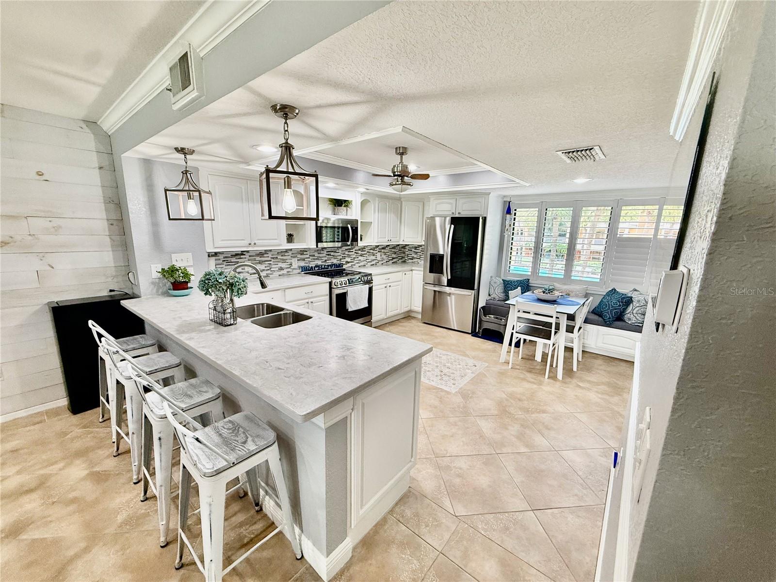 VILLAGE OF PARADISE ISLAND - Residential