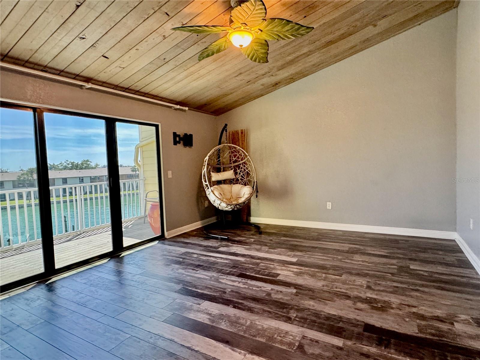 VILLAGE OF PARADISE ISLAND - Residential