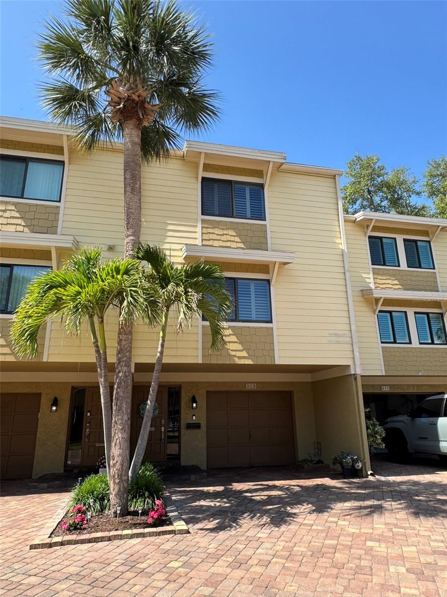 513 HAVEN POINT DRIVE 0