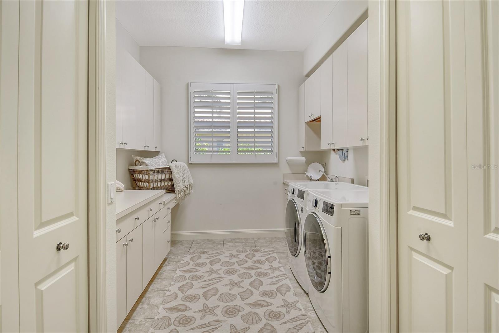 ISLAND AT RIVIERA DUNES - Residential