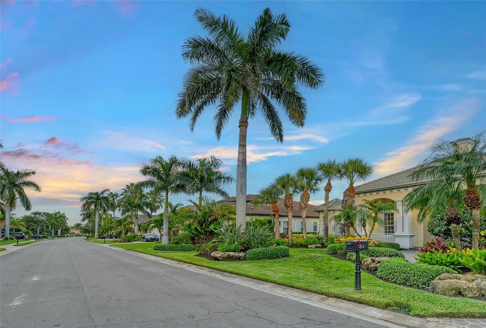 ISLAND AT RIVIERA DUNES - Residential