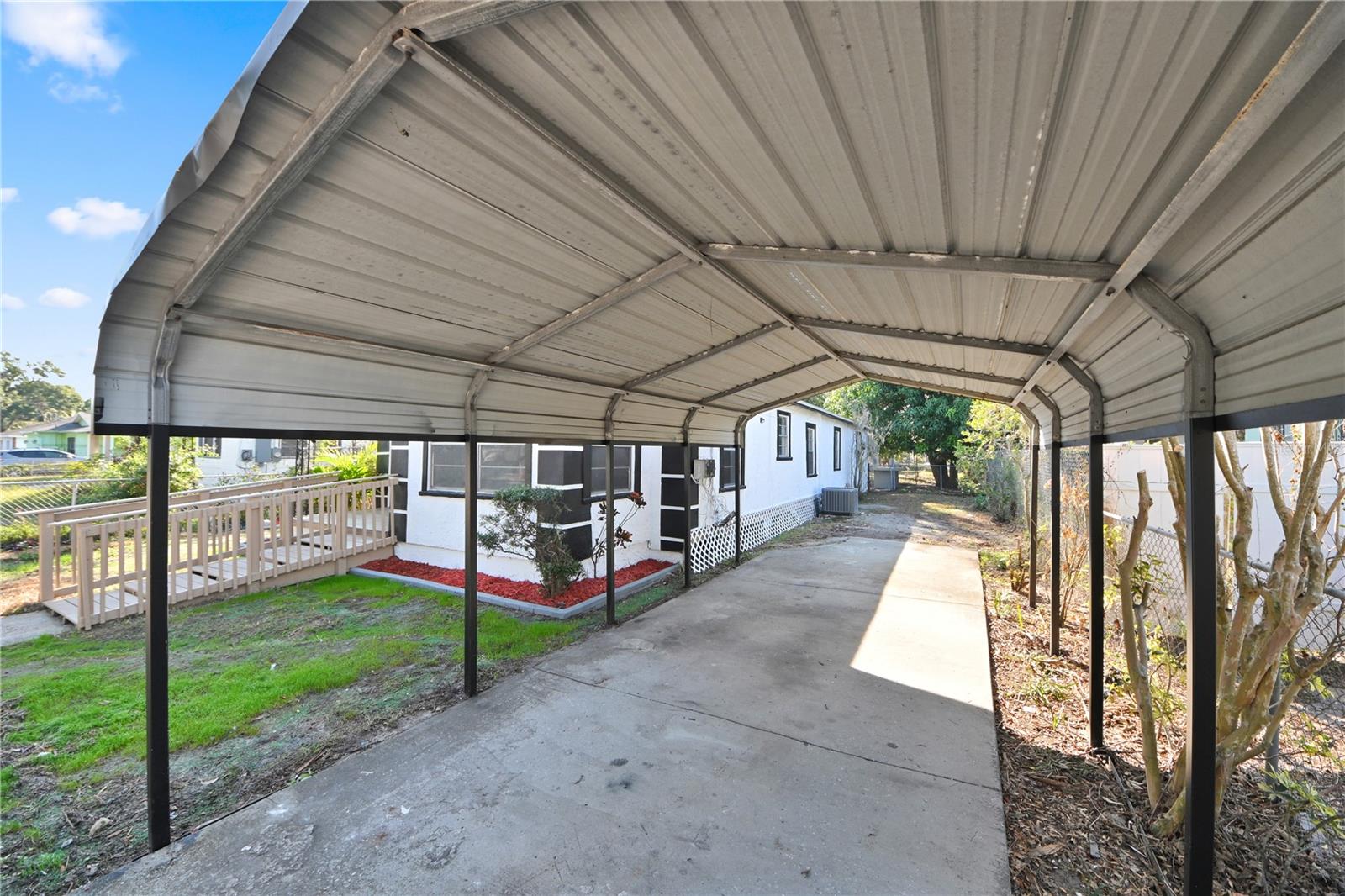 ALTAMIRA HEIGHTS - Residential