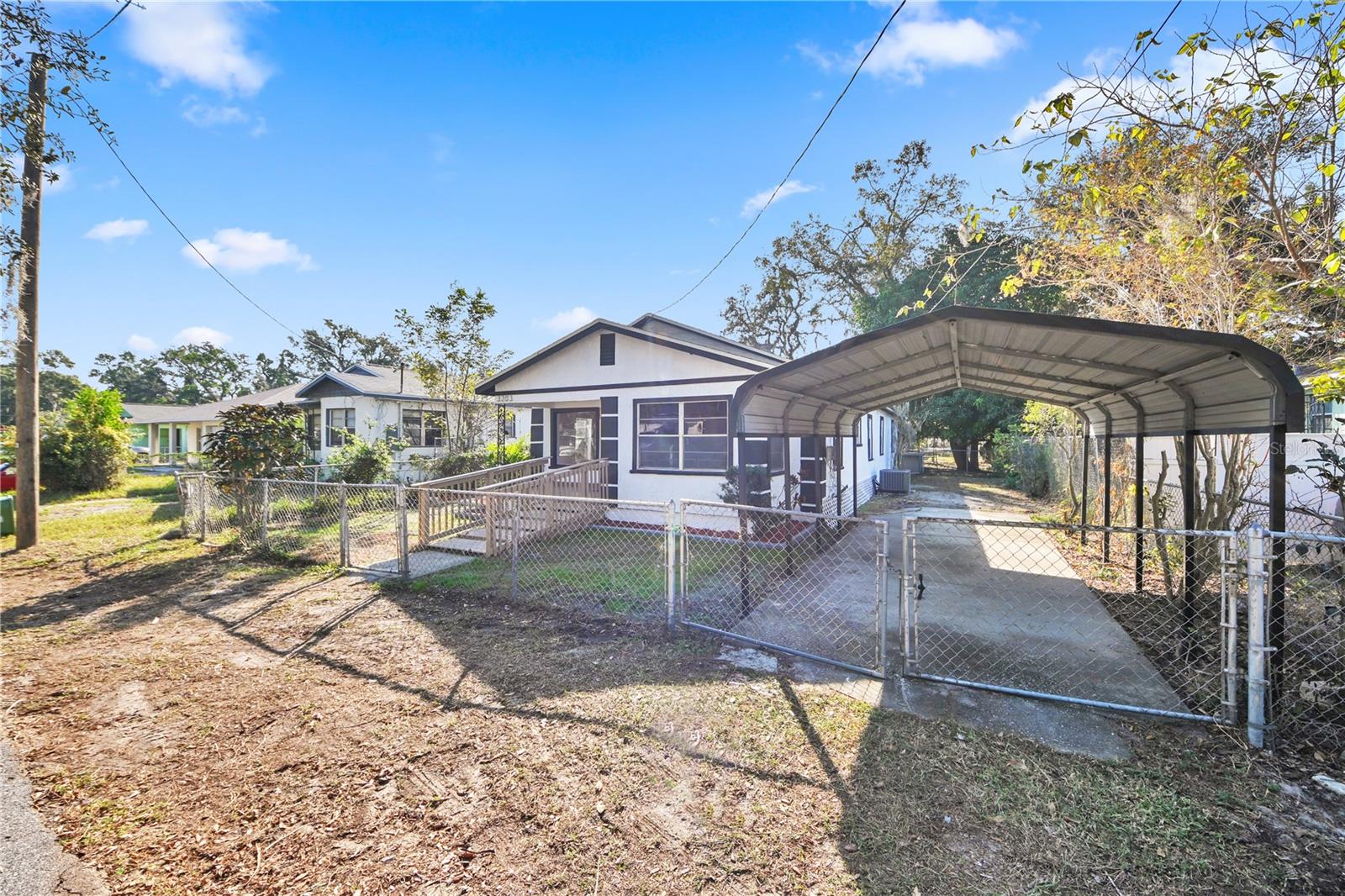 ALTAMIRA HEIGHTS - Residential