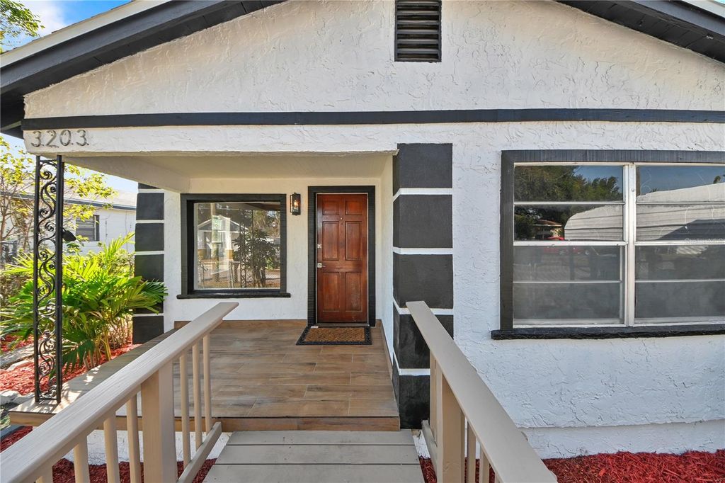 Photo of 3203 E 38th Avenue, Tampa, FL 33610 (MLS # A4675069)