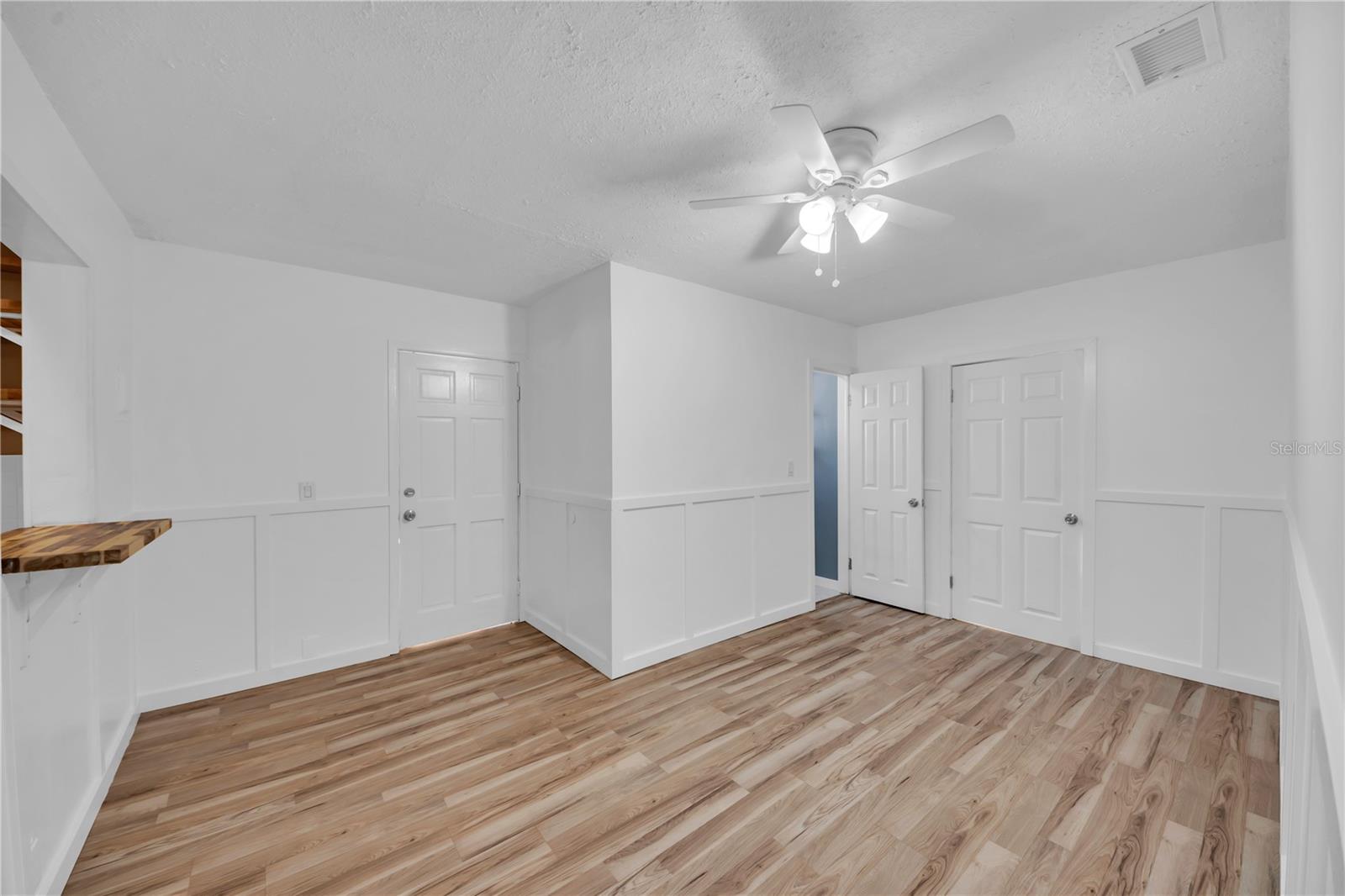 ALTAMIRA HEIGHTS - Residential