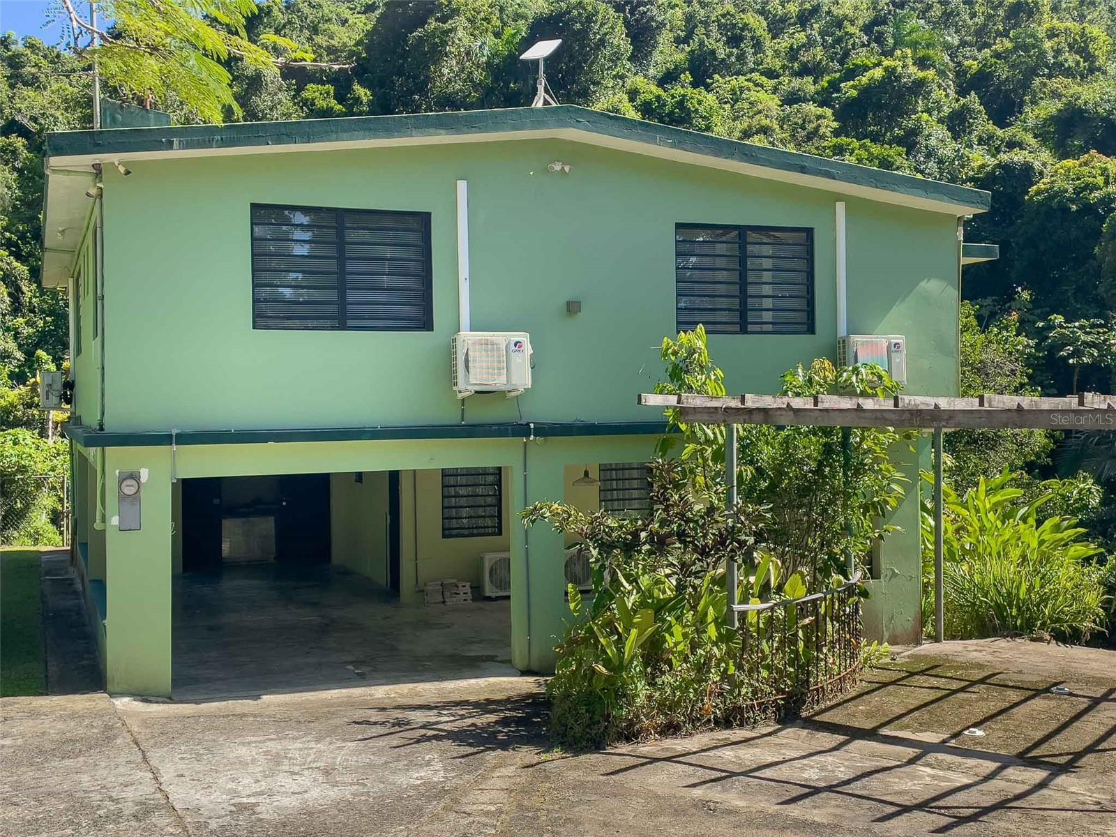 COLINAS DE CUBUY - Residential