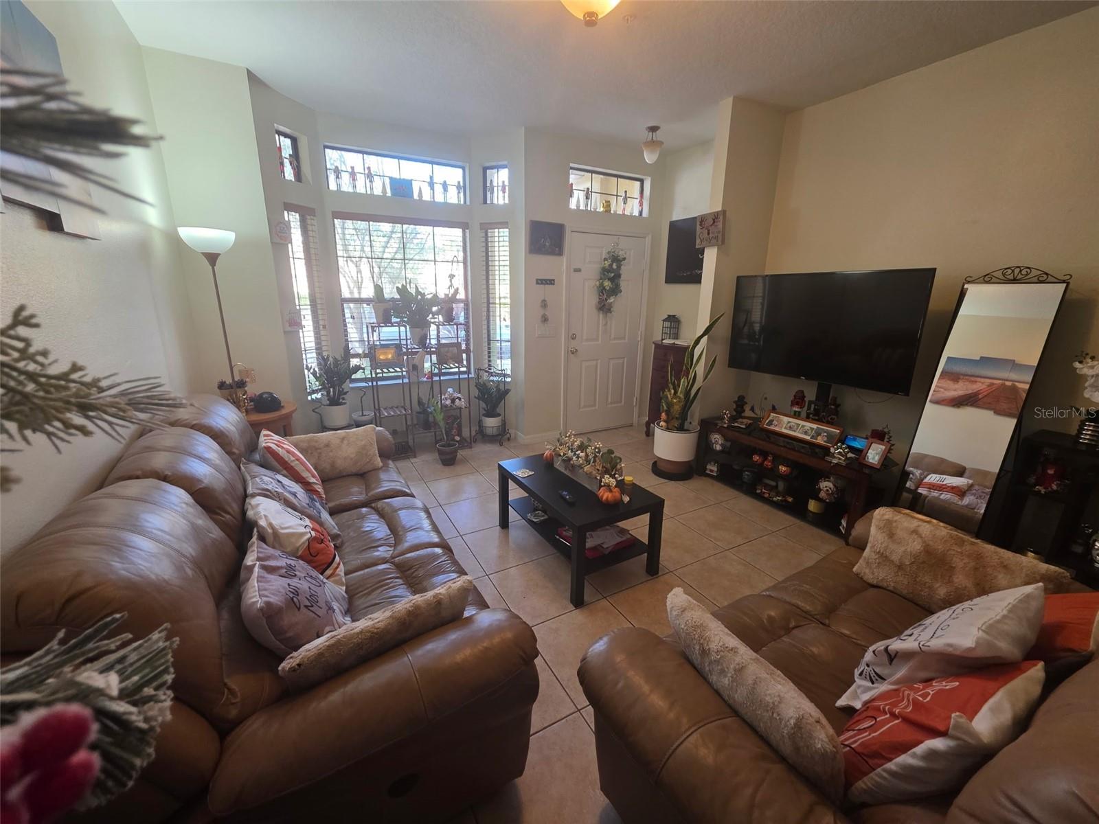 6013 SCOTCHWOOD GLEN 12