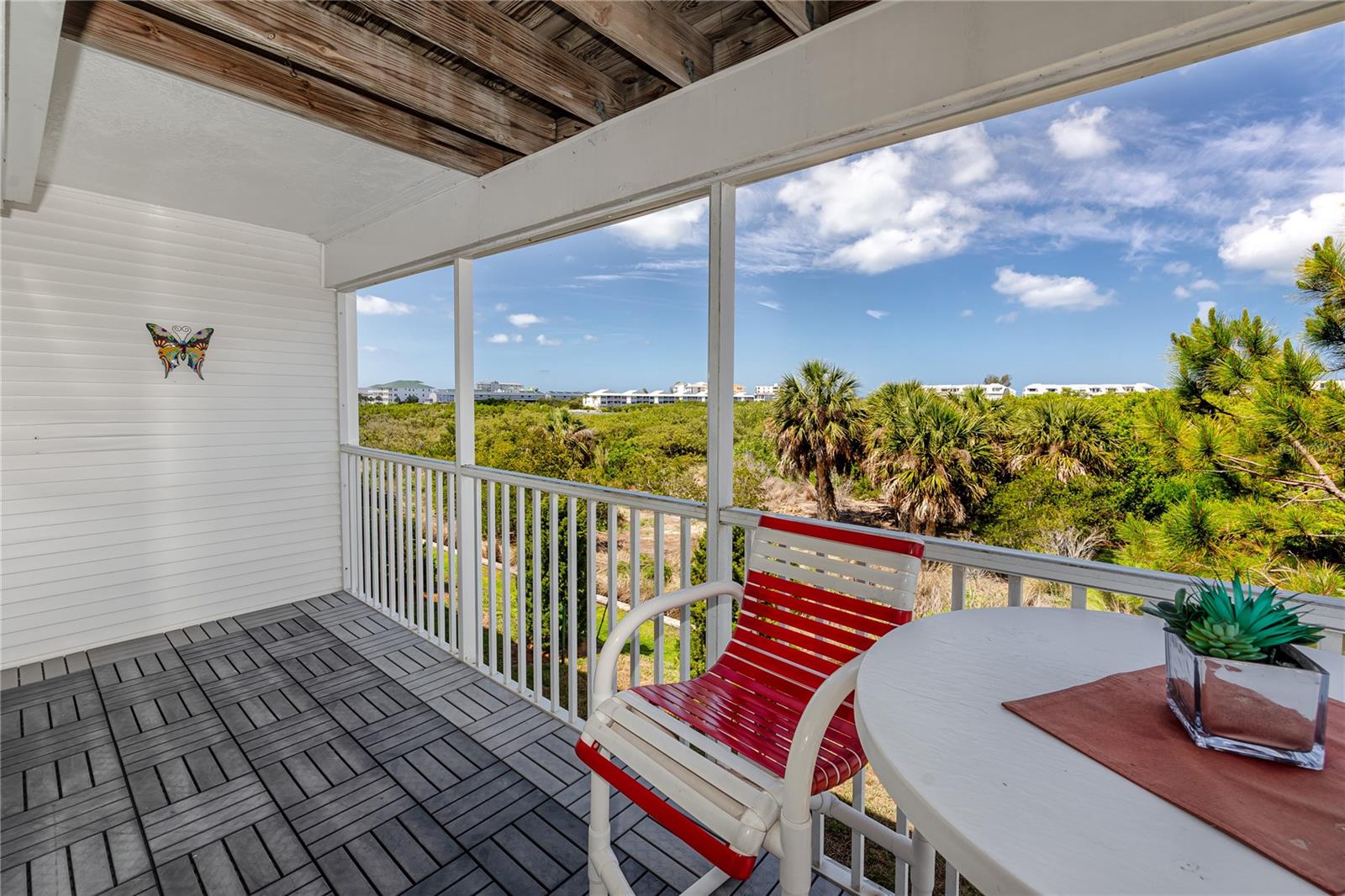TARA CAY SOUND NORTH - Residential