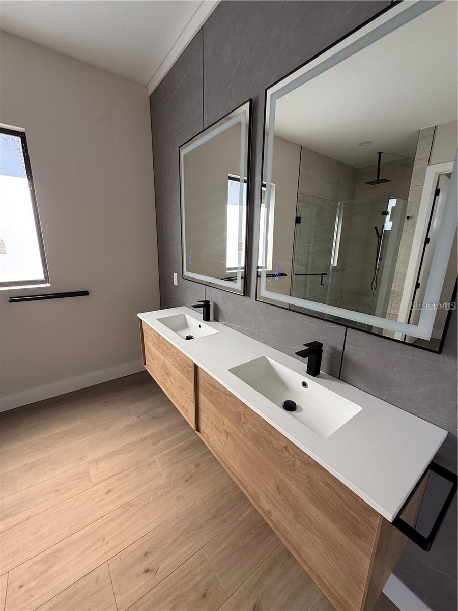 ROTONDA SANDS - Residential