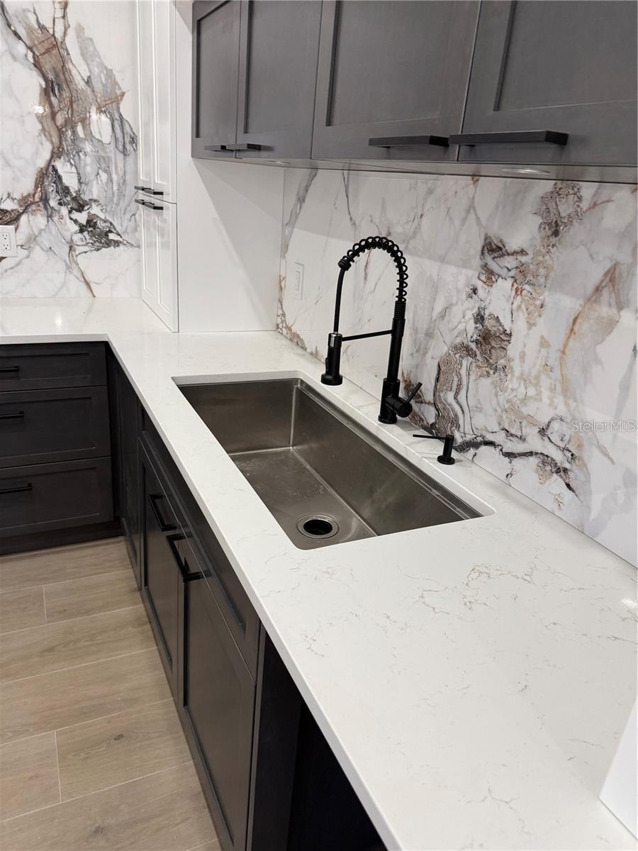 ROTONDA SANDS - Residential