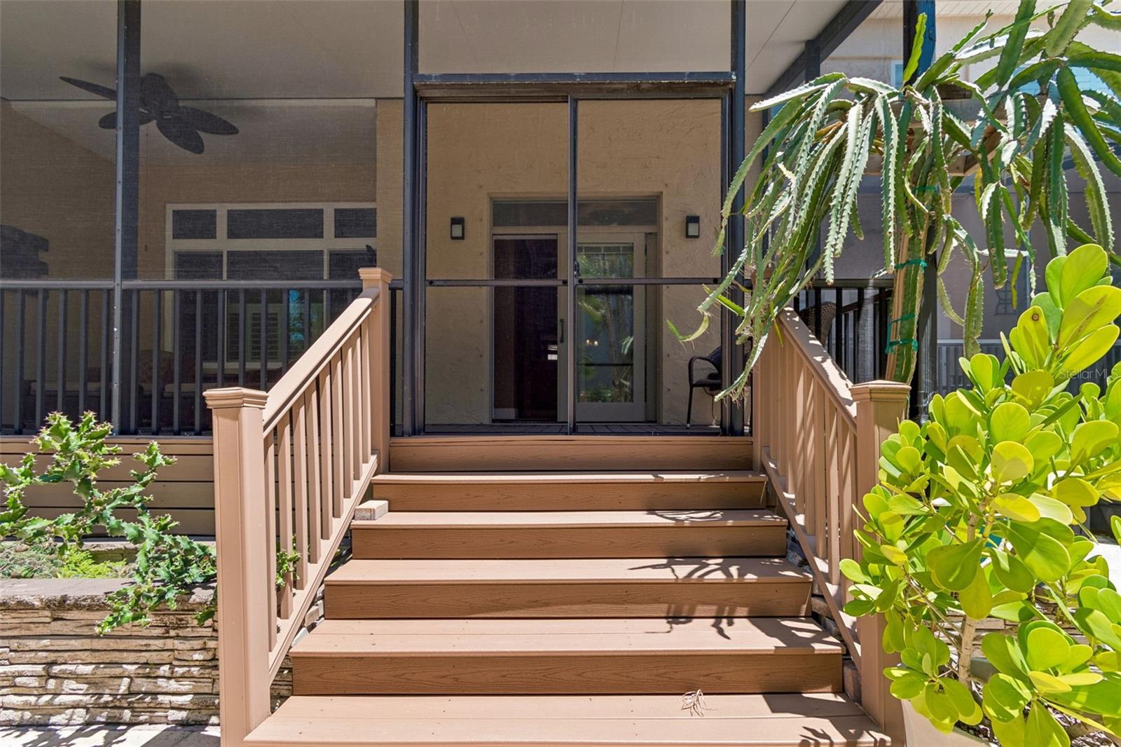 BRIDGEWATER TWNHMS - Residential