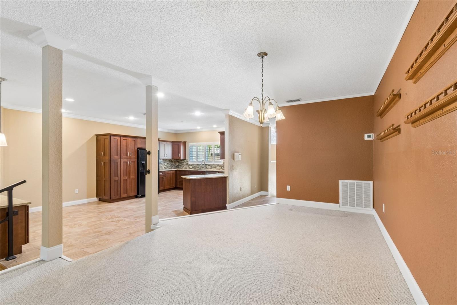 BRIDGEWATER TWNHMS - Residential
