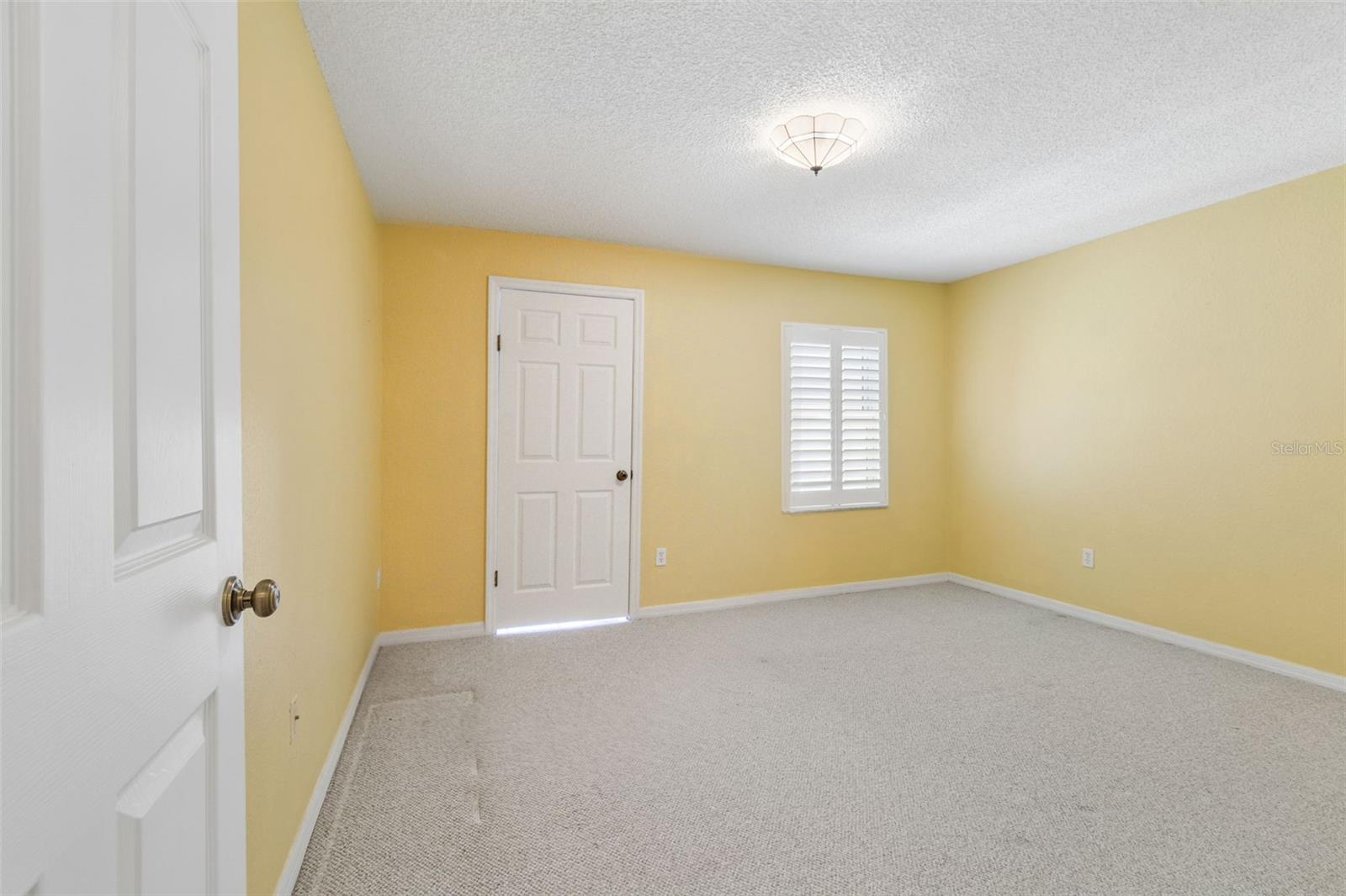 BRIDGEWATER TWNHMS - Residential