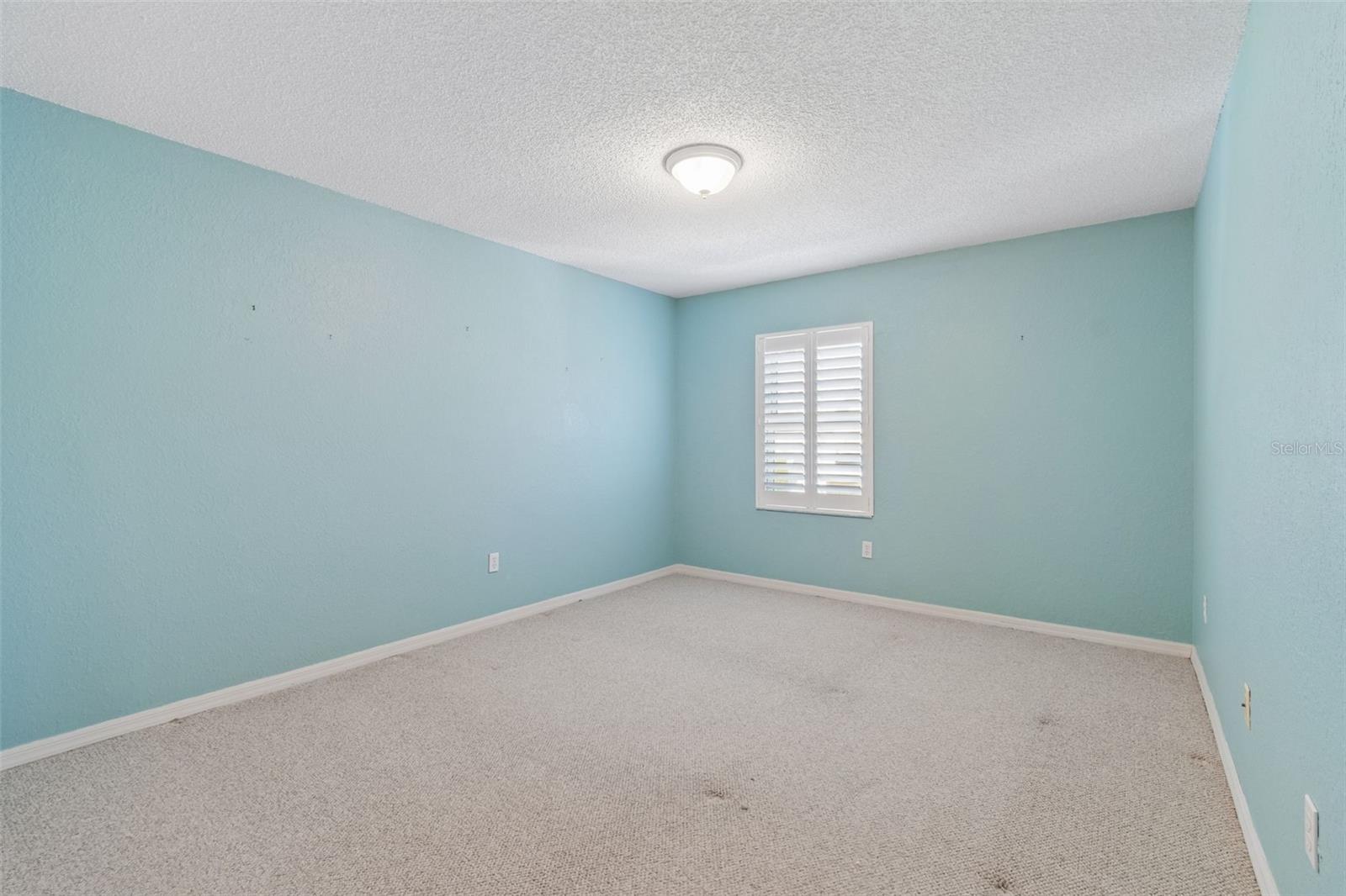 BRIDGEWATER TWNHMS - Residential