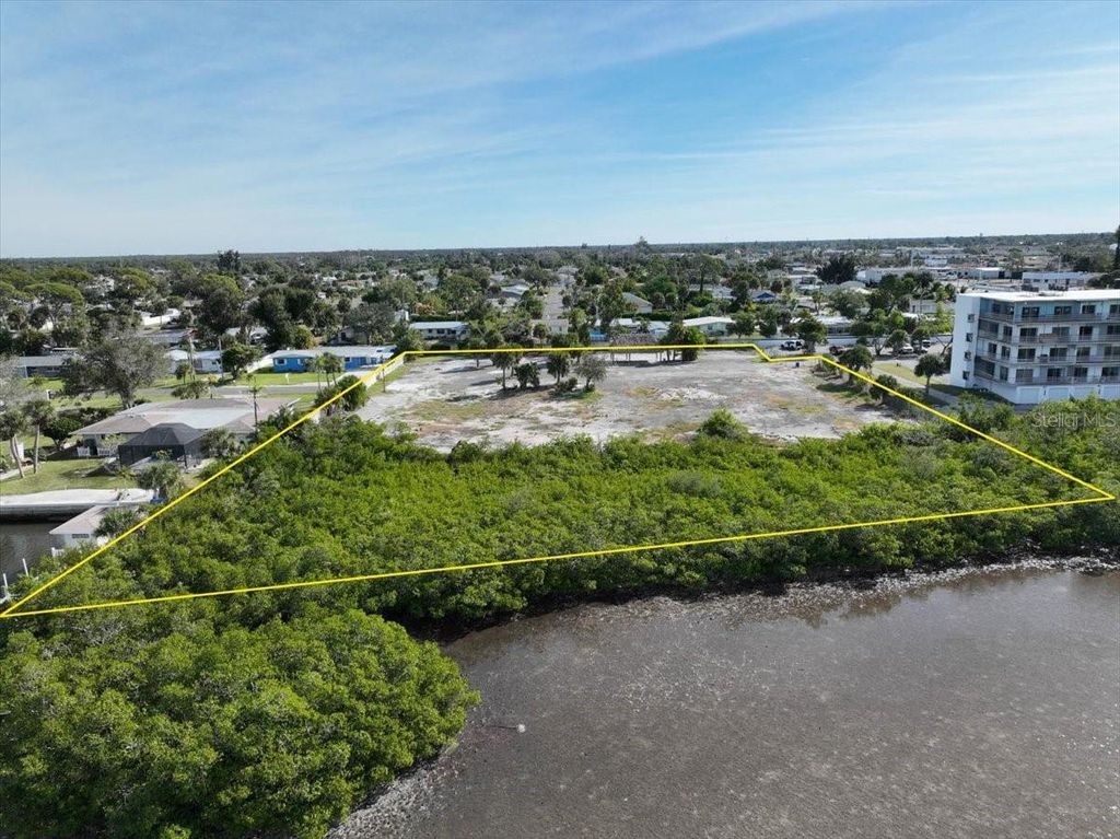 Photo of 1460 S Mccall Road #B, Englewood, FL 34223 (MLS # D6144751)