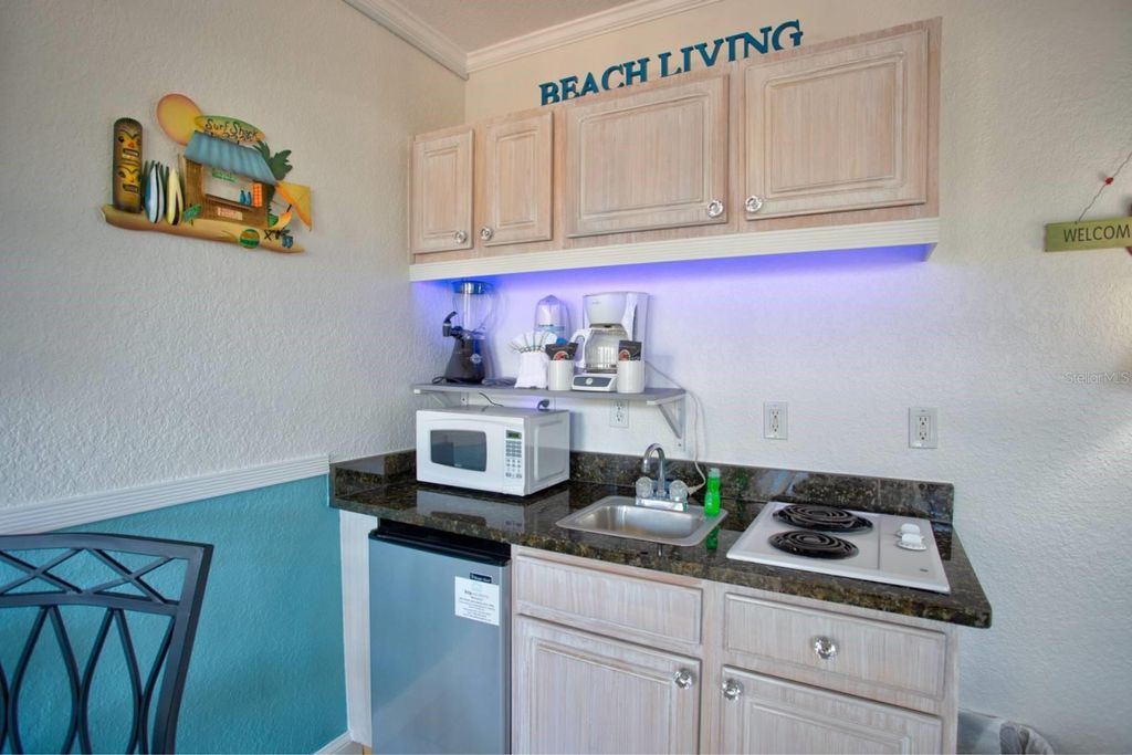 Photo of 16333 Gulf Boulevard #4, St Petersburg, FL 33708 (MLS # TB8503398)