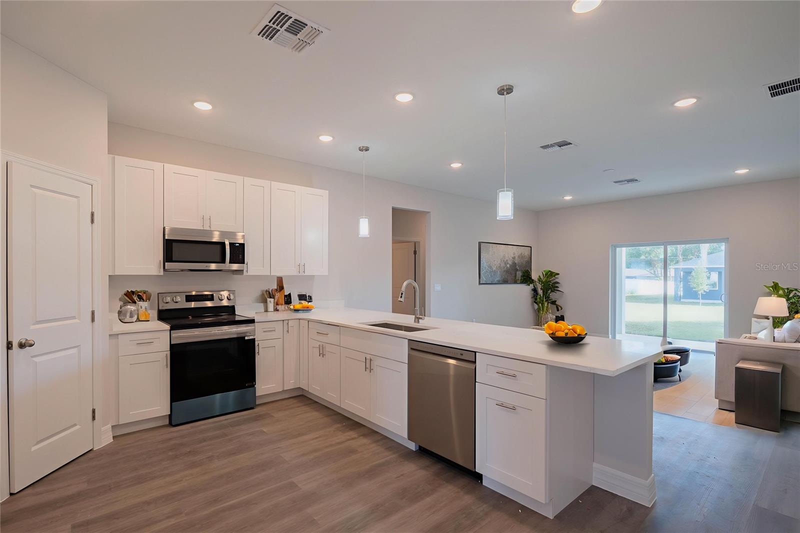 TAVARES BARKSDALES - Residential