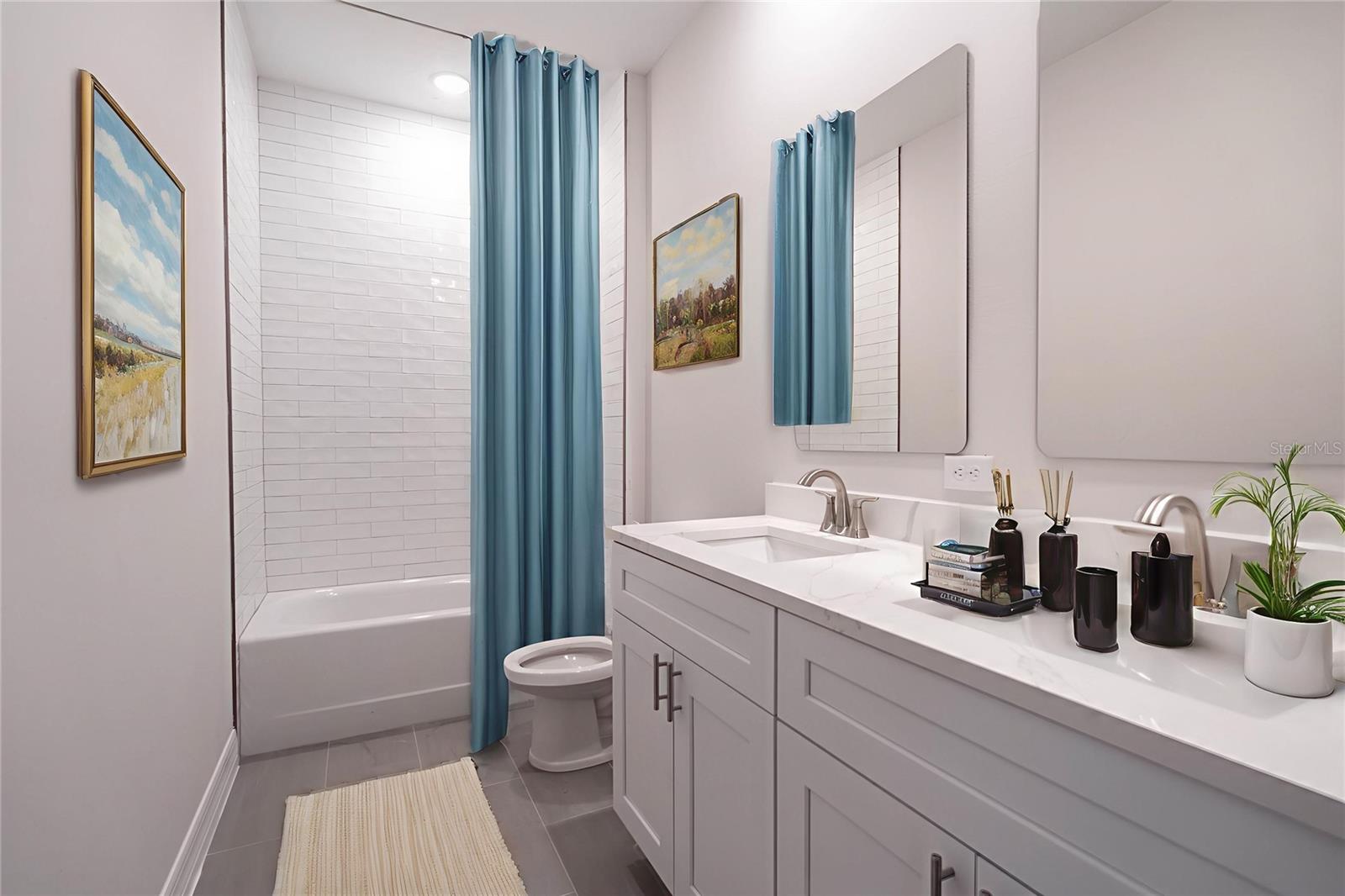 TAVARES BARKSDALES - Residential