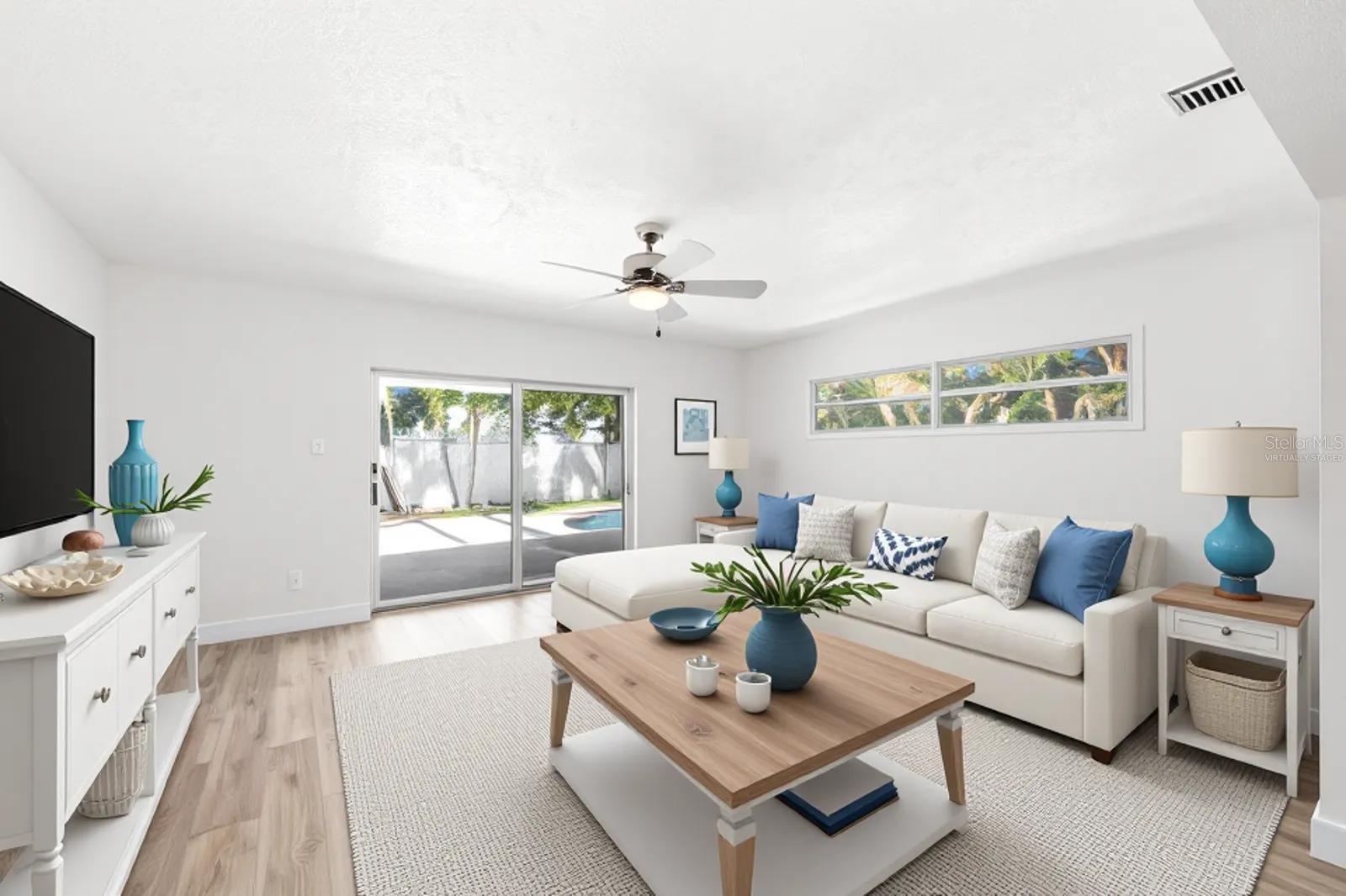 OVERLOOK DRIVE ESTATE - Residential