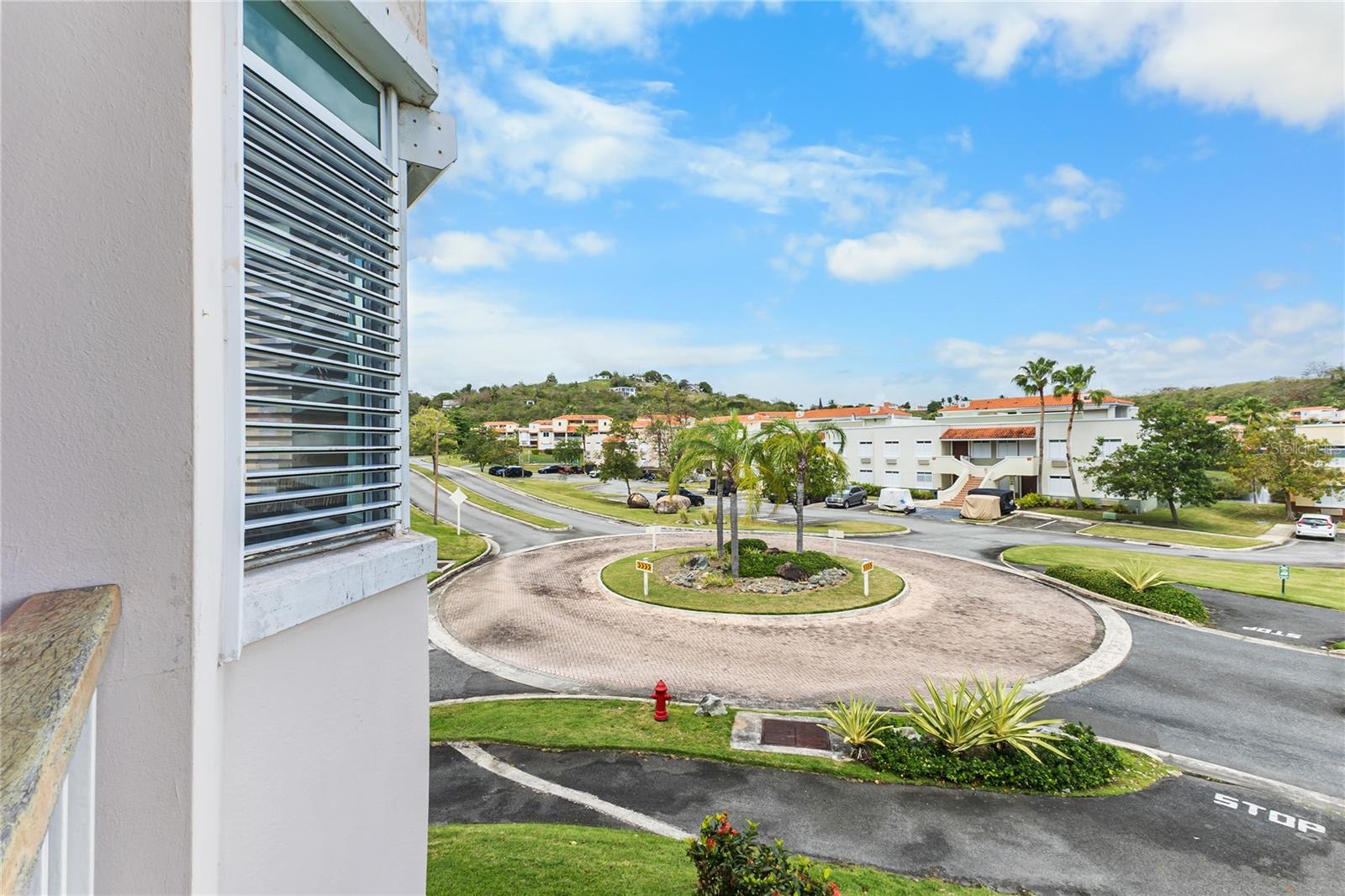 HARBOUR LAKES - Residential