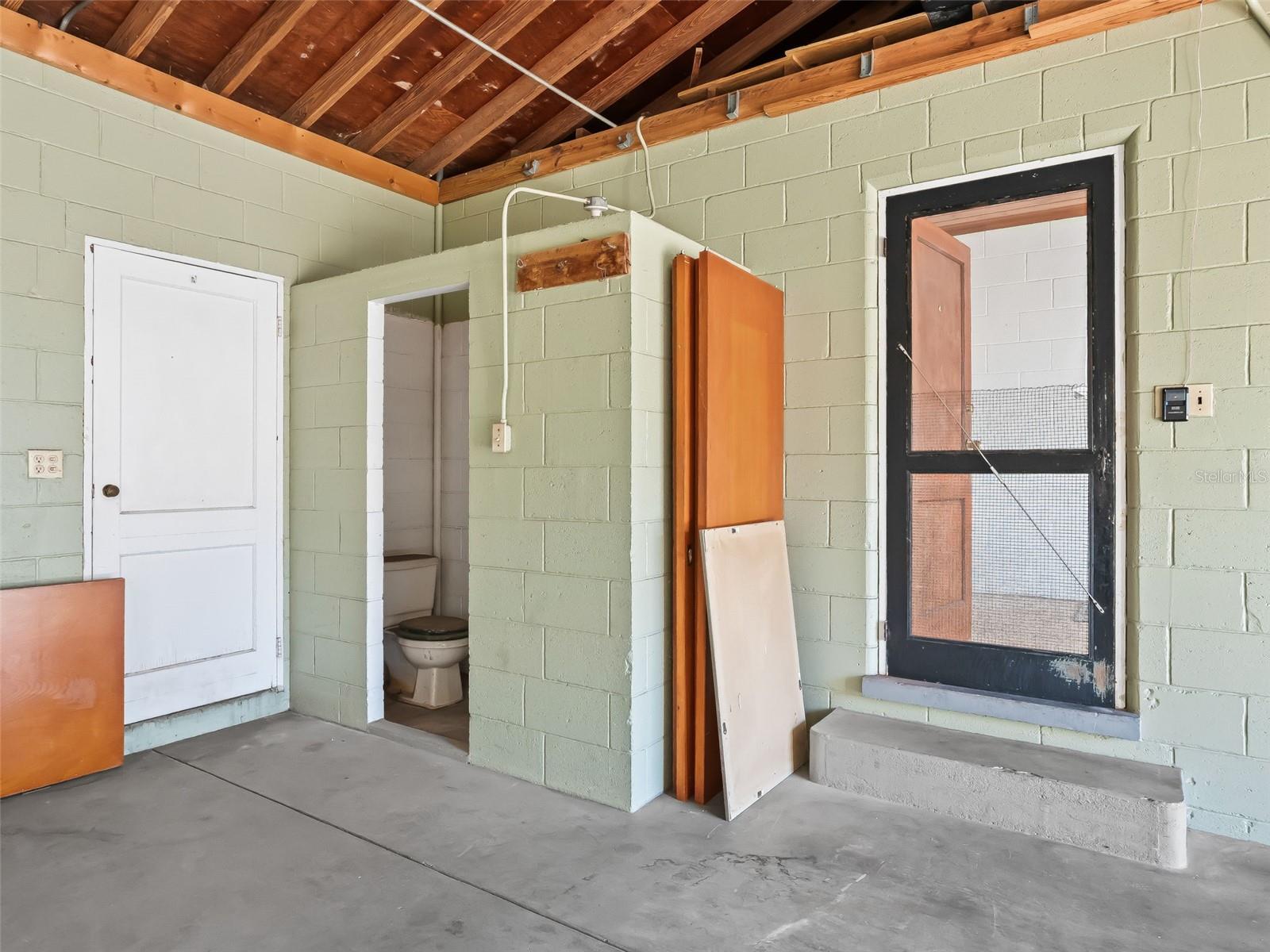 ORANGE TERRACE - Residential