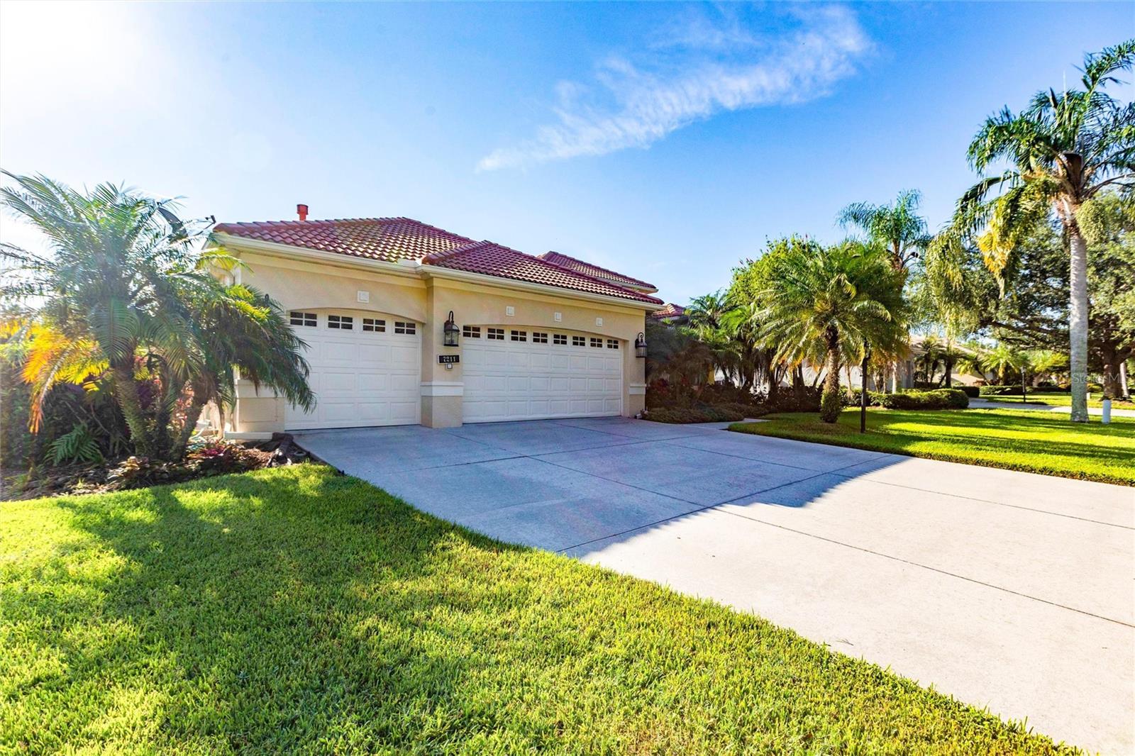 7211 TREYMORE COURT
