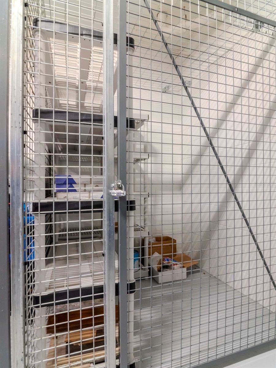 SUNSET POINTE AT COLLANY KEY II CONDO - Residential