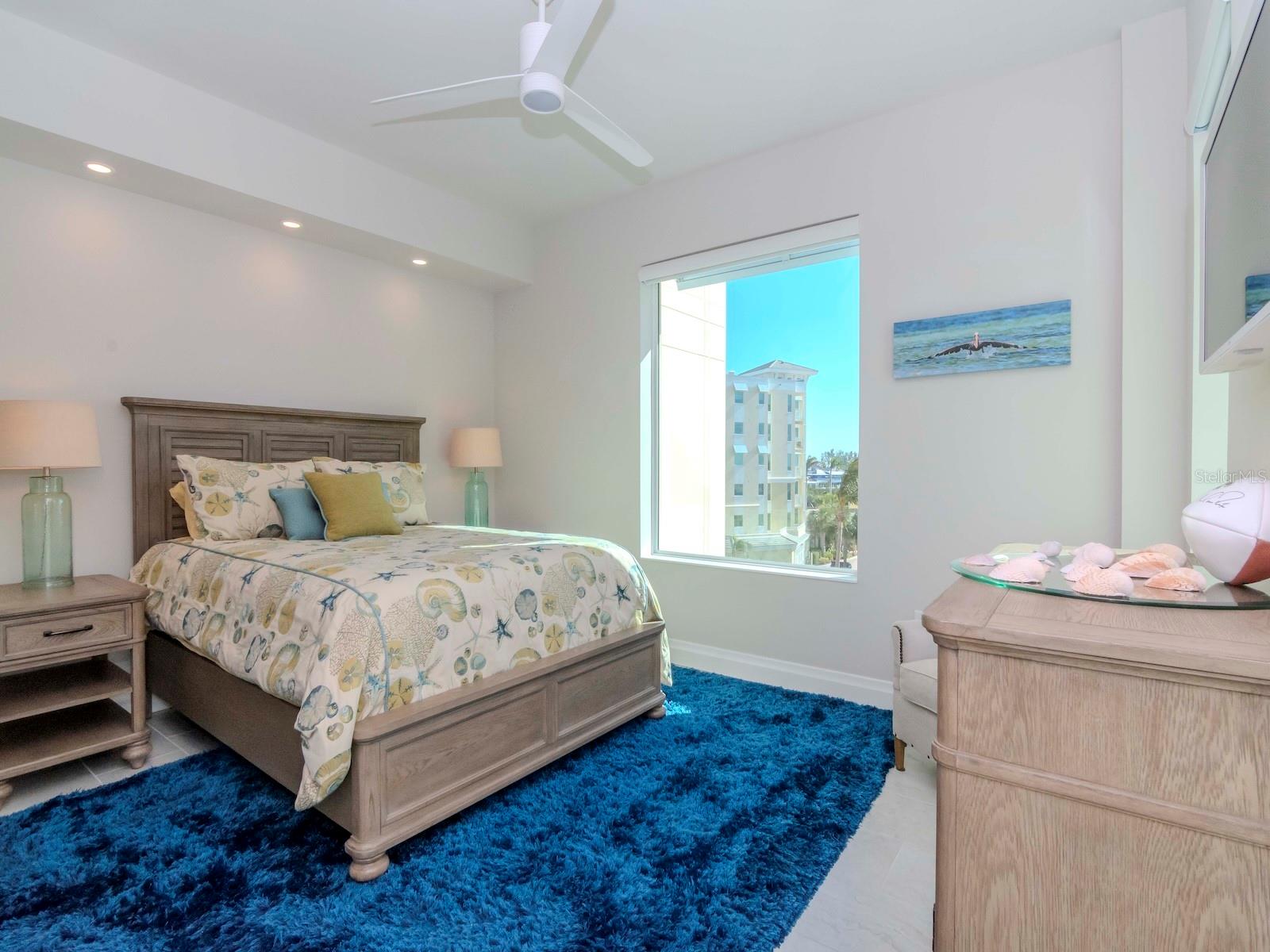 SUNSET POINTE AT COLLANY KEY II CONDO - Residential