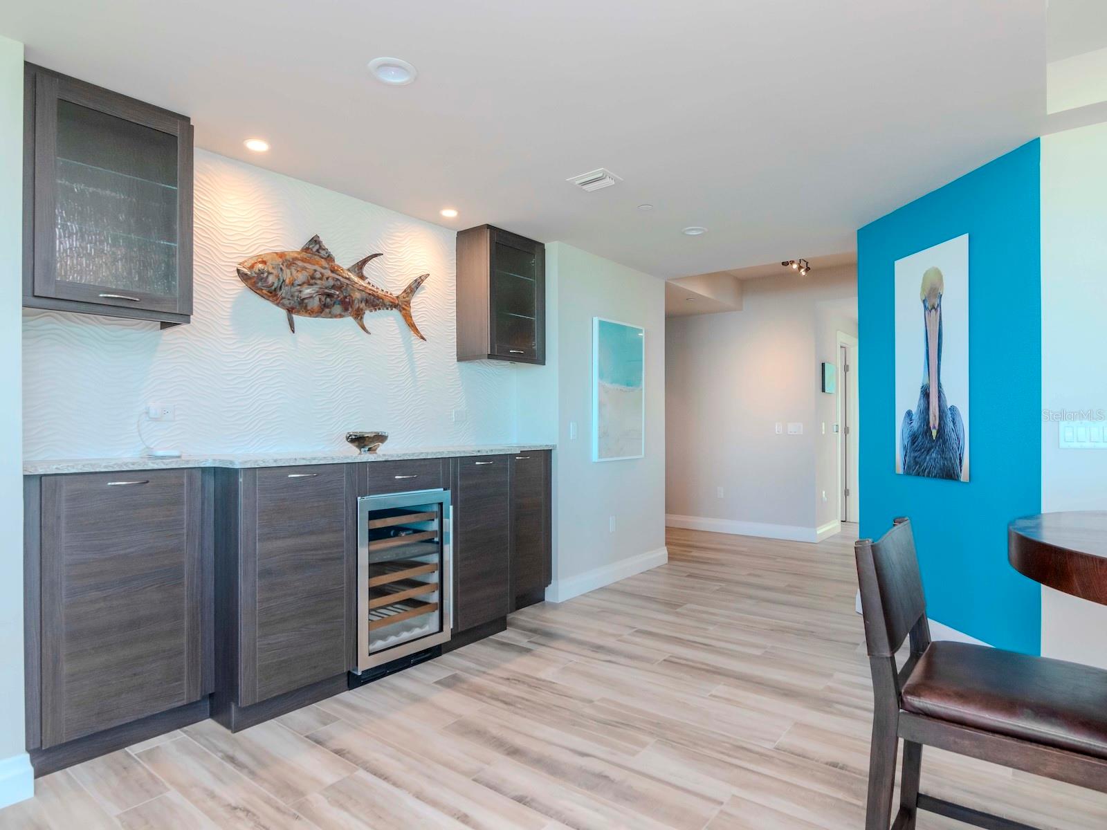 SUNSET POINTE AT COLLANY KEY II CONDO - Residential