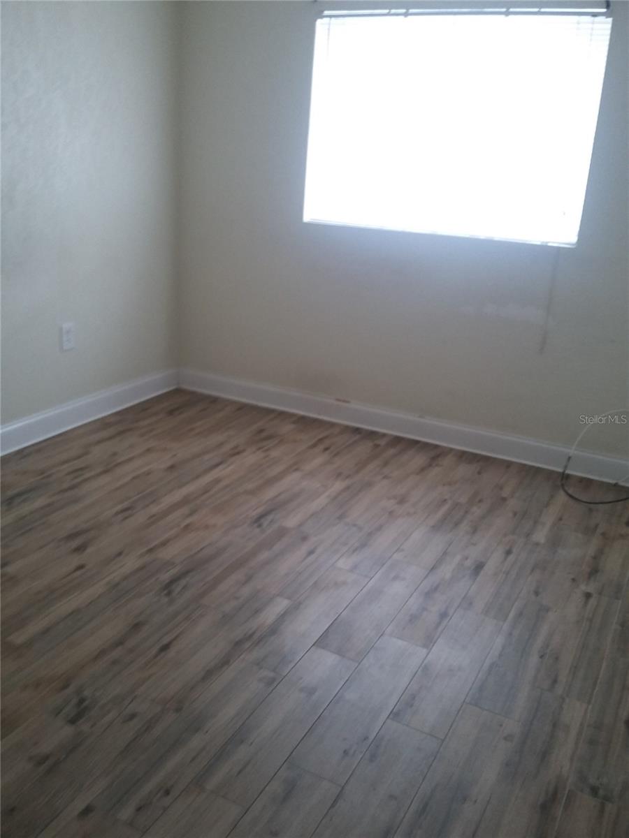 RIVERSIDE PARK SEC A - Residential Lease