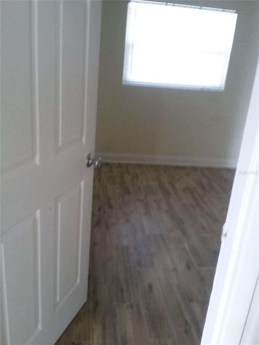 RIVERSIDE PARK SEC A - Residential Lease