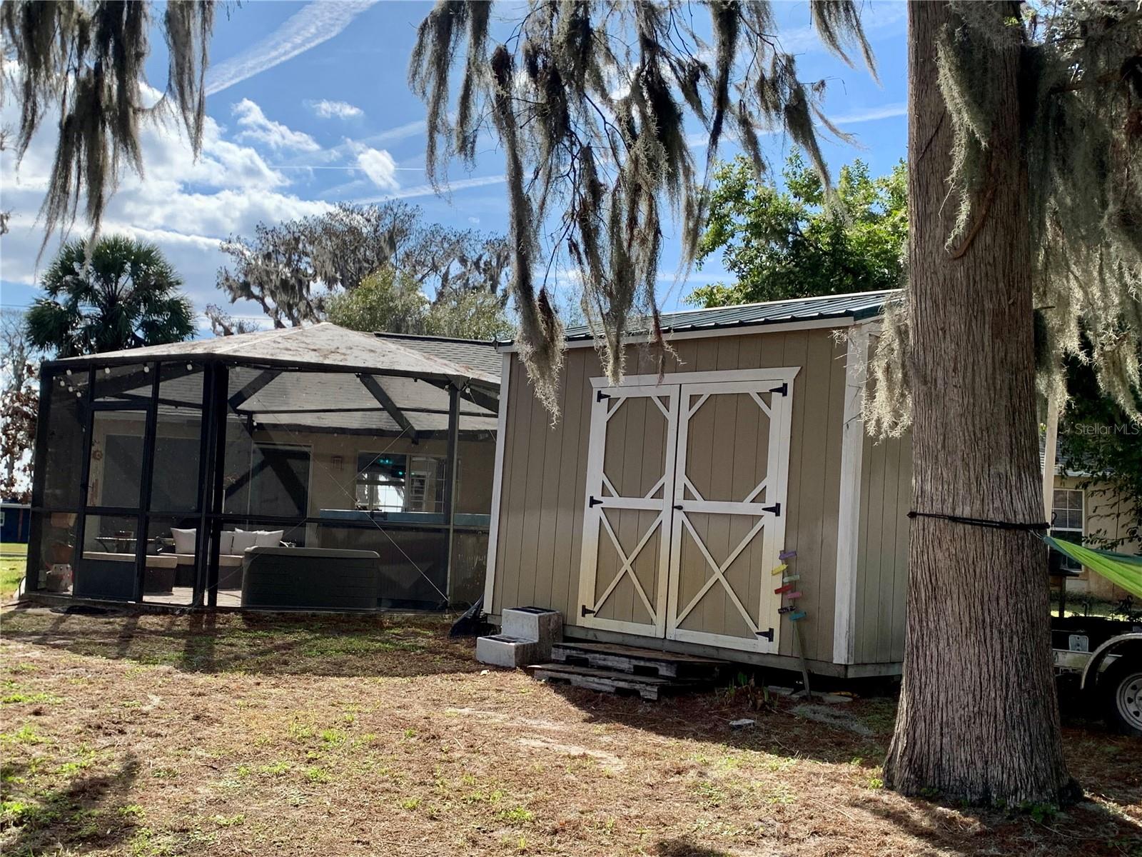 RIVERWOOD UNIT 01 - Residential