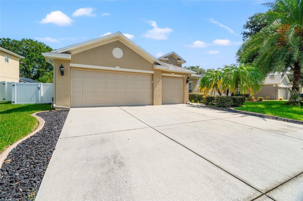 Photo of 23751 Hastings Way, Land O Lakes, FL 34639 (MLS # T3546510)